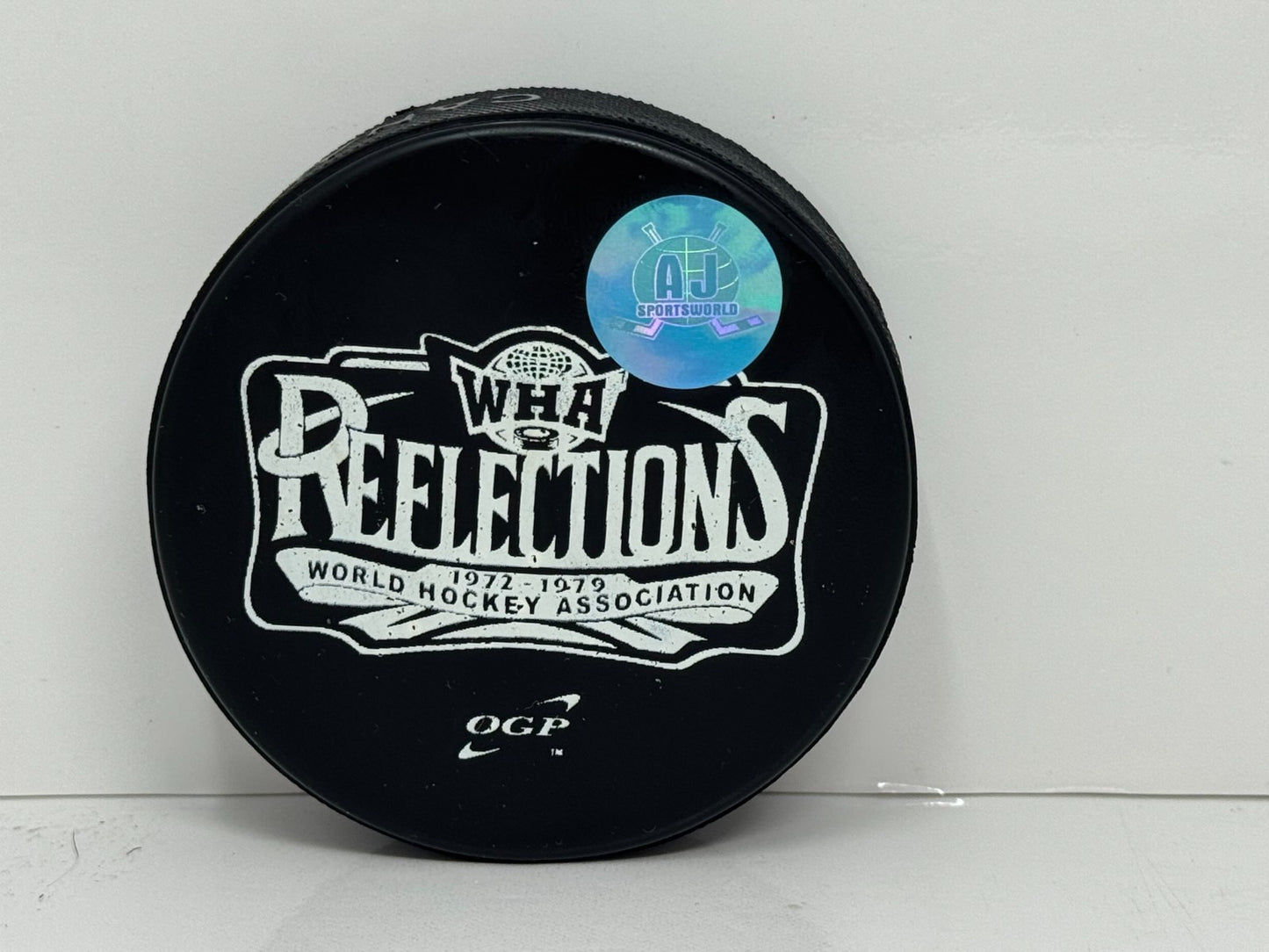 Gerry Cheevers Cleveland Crusaders Signed NHL Autograph Puck Silver Auto COA AJ