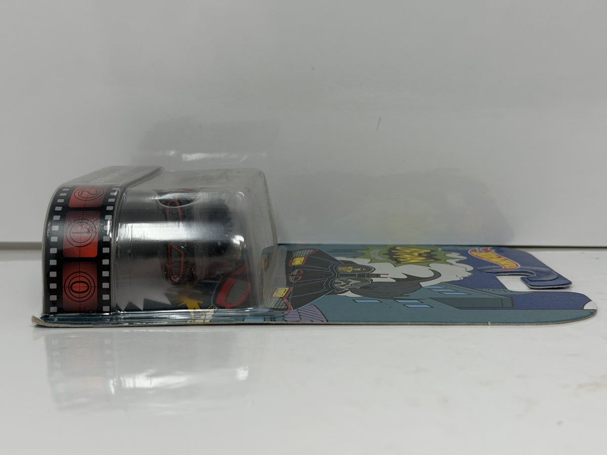 Hot Wheels Retro Entertainment Batman Classic TV Series Batmobile 1:64 Diecast