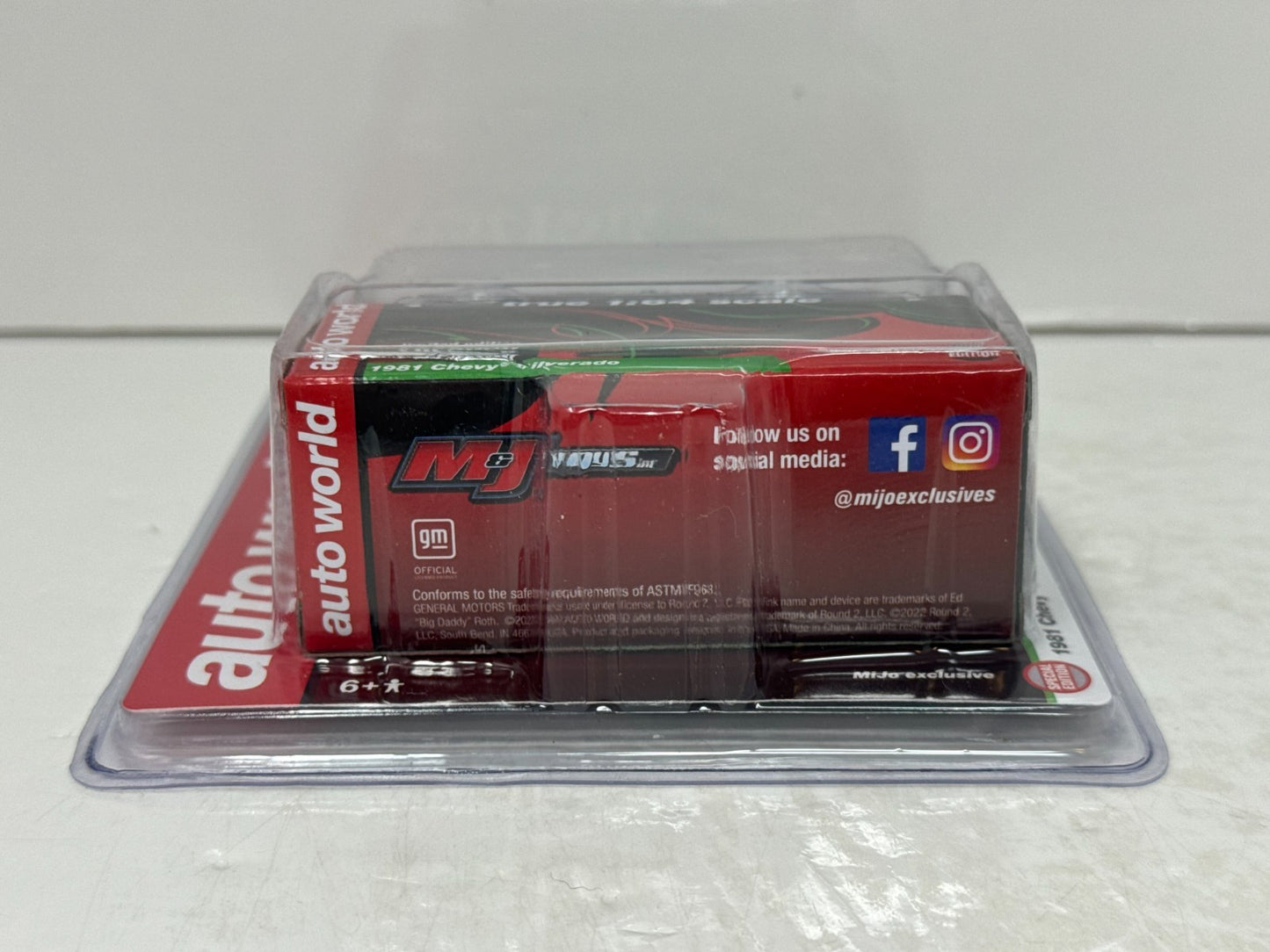 Auto World Rat Fink 1981 Chevrolet Silverado Pickup 1:64 Diecast