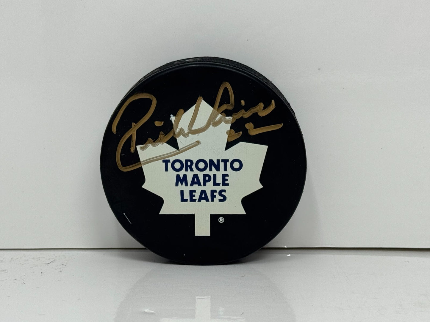 Rick Vaive Toronto Maple Leafs Signed NHL Autograph Puck Gold Auto COA Universal