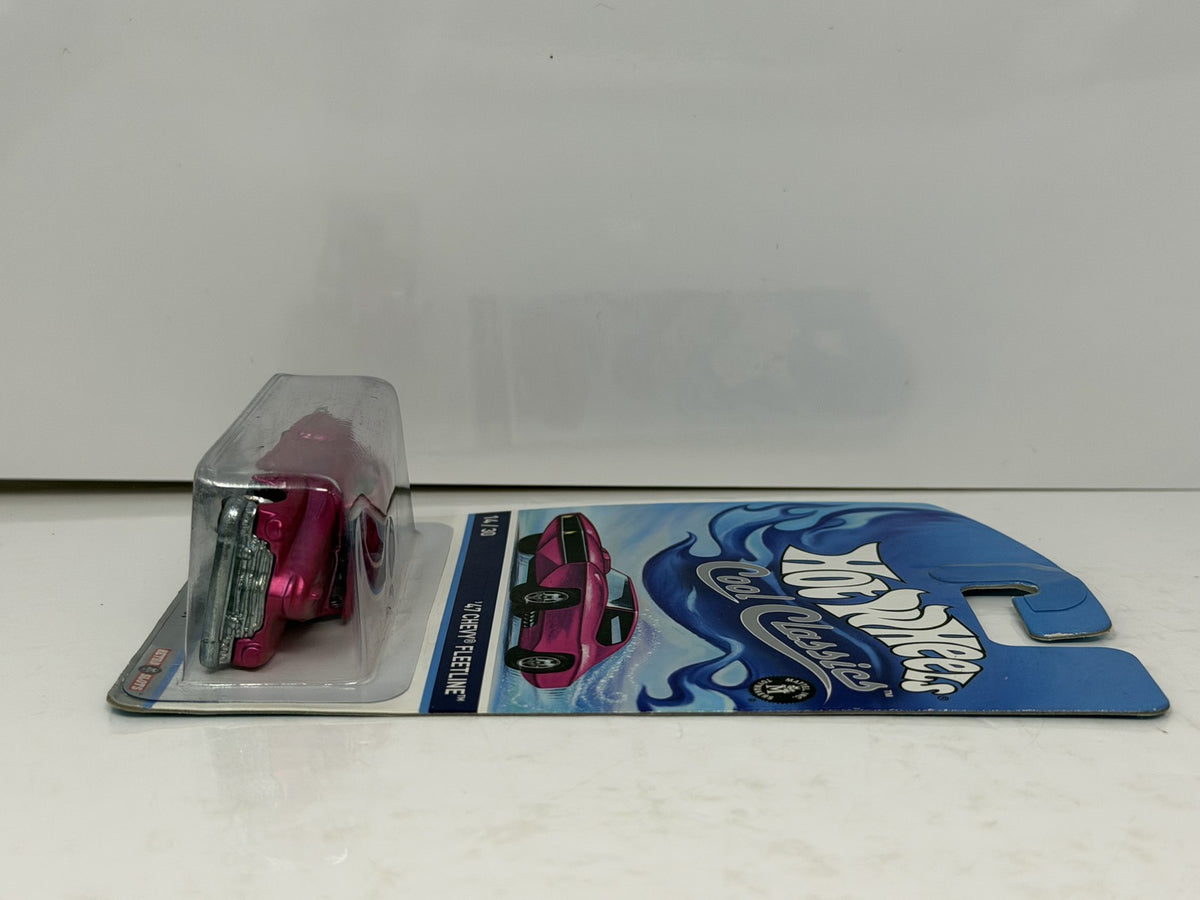 Hot Wheels Cool Classics 1947 Chevrolet Fleetline 1:64 Diecast Pink