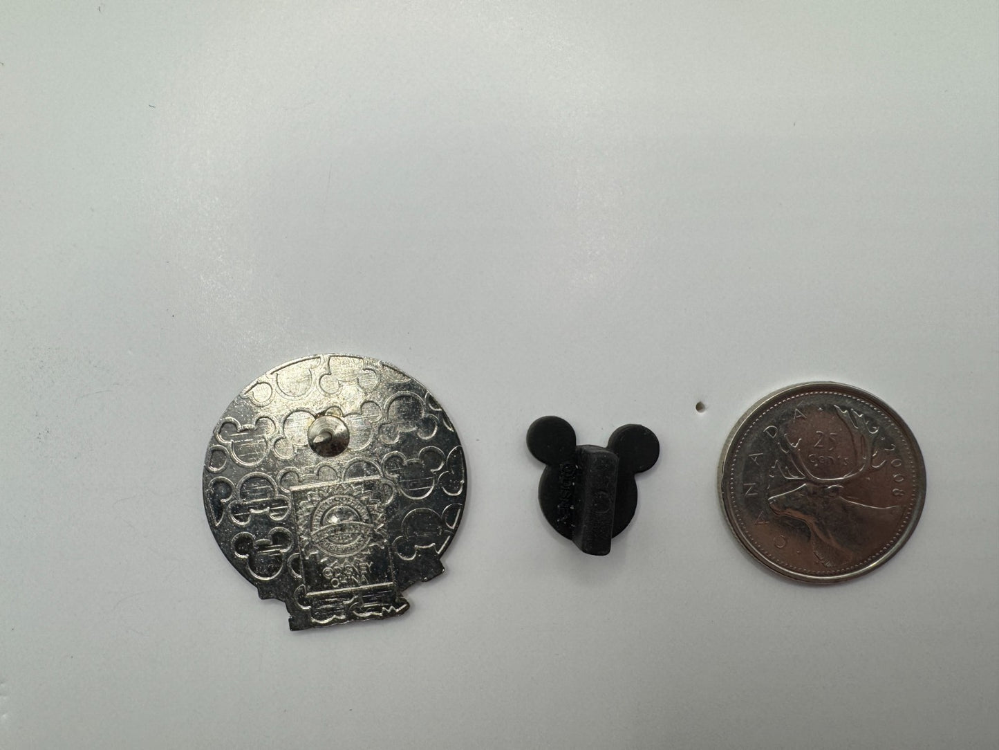 Disney Mickey Mouse Red Oh Mickey Trading Pin DC2S1
