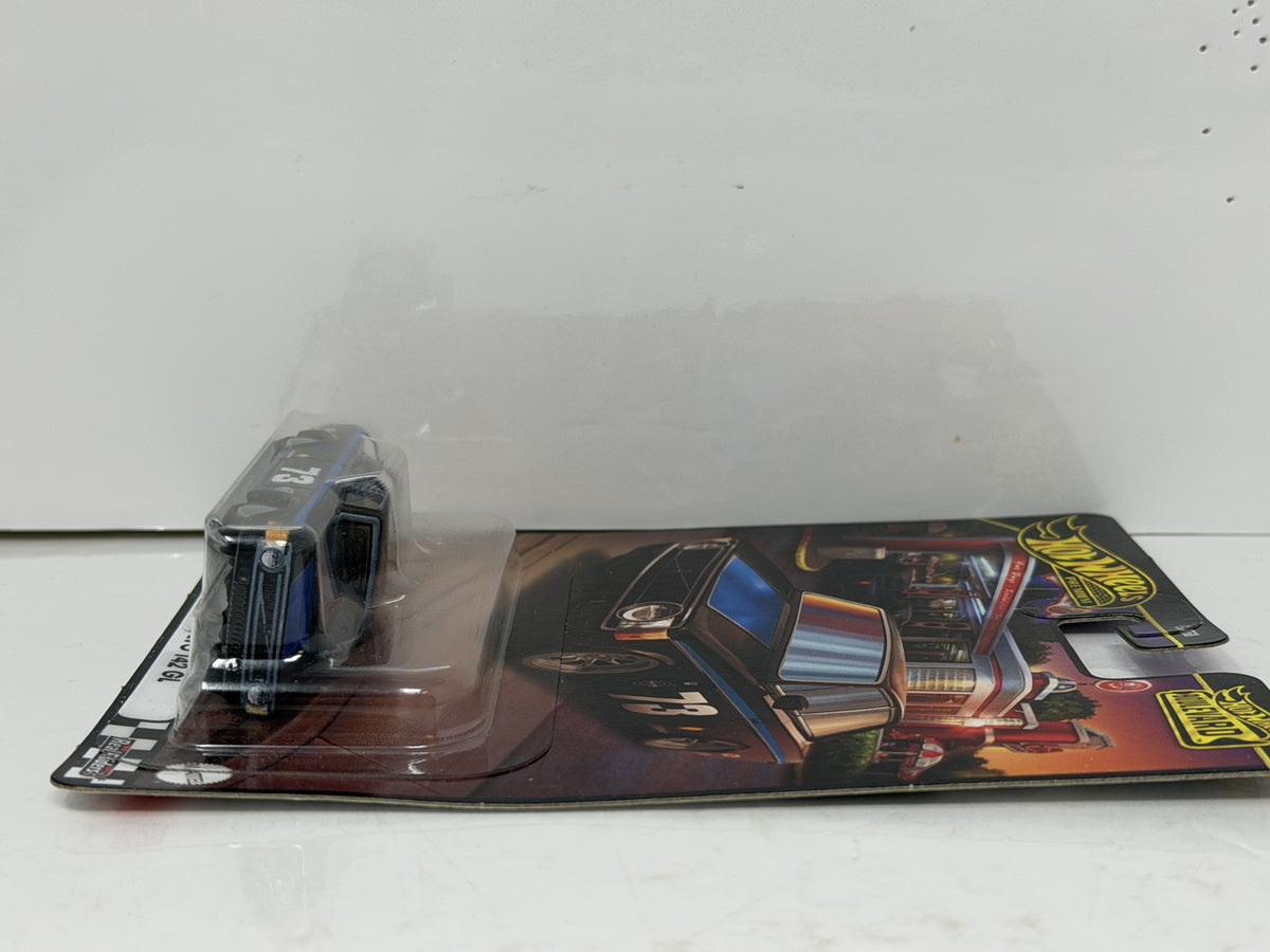 Hot Wheels Premium Boulevard #111 1973 Volvo 142 GL 1:64 Diecast