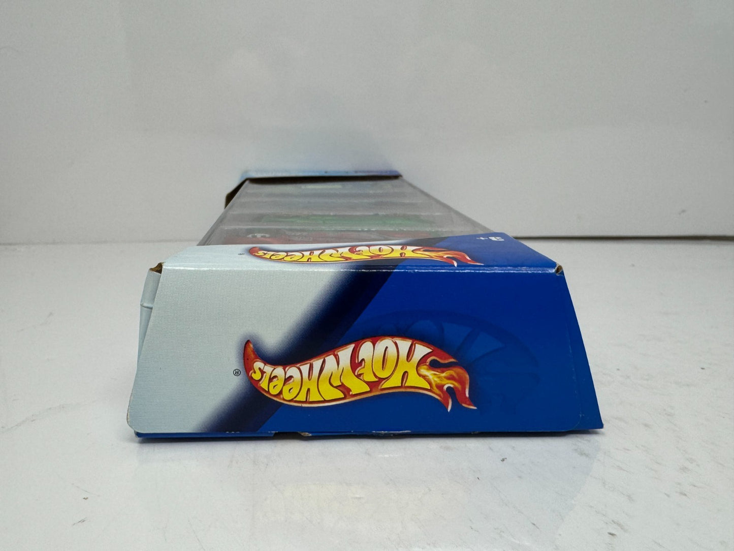 Hot Wheels Night Breed Gift 5-Car Pack 1:64 Diecast