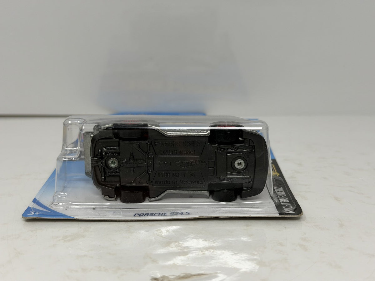 Hot Wheels ZAMAC Nightburnerz Porsche 934.5 1:64 Diecast