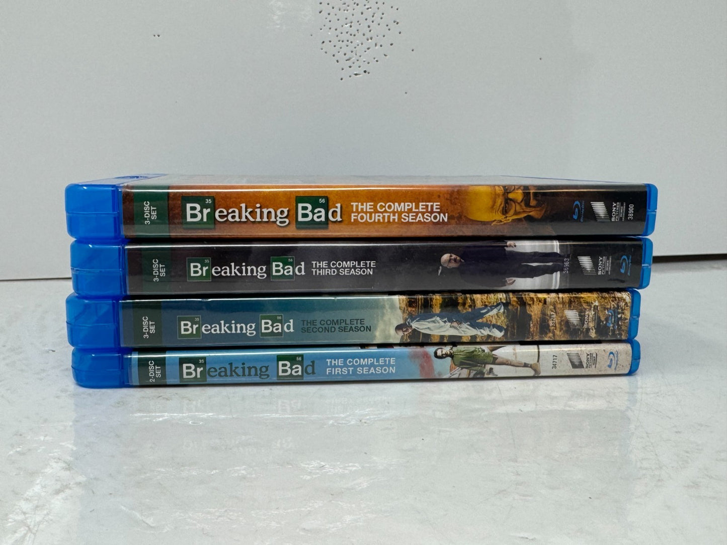Breaking Bad Seasons 1-4 (Blu-ray) Bryan Cranston TV Series Box Set