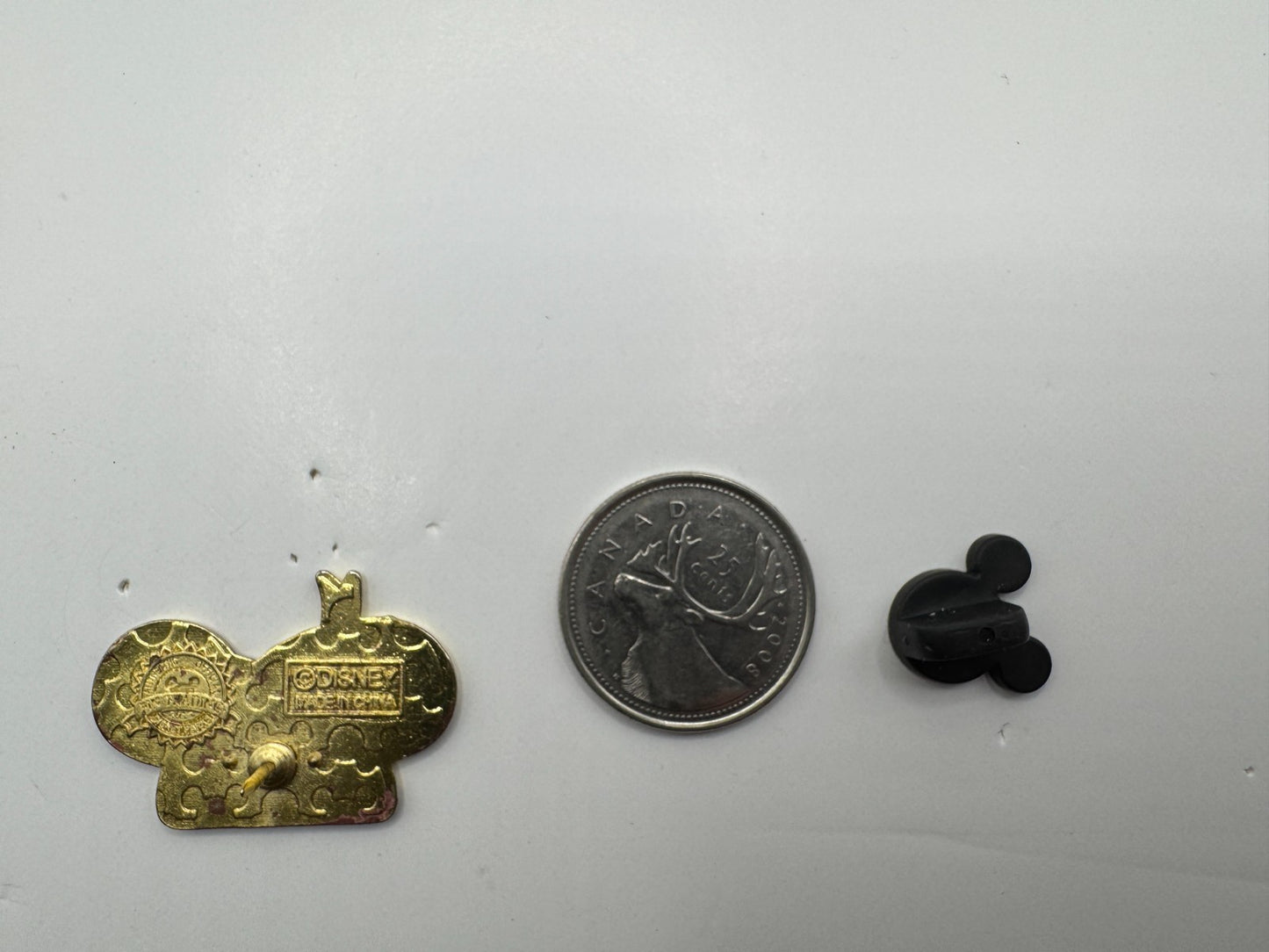 Disney Donald Duck Character Earhat Trading Pin DC2S10