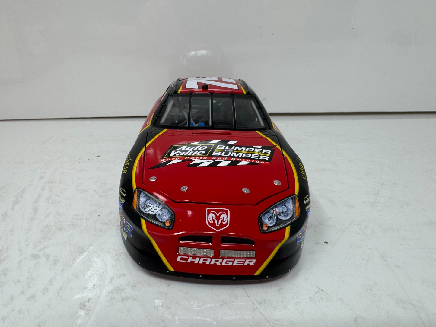 Action Nascar #79 Kasey Kahne AAPA Bumper to Bumper 2005 Charger 1:24 Diecast