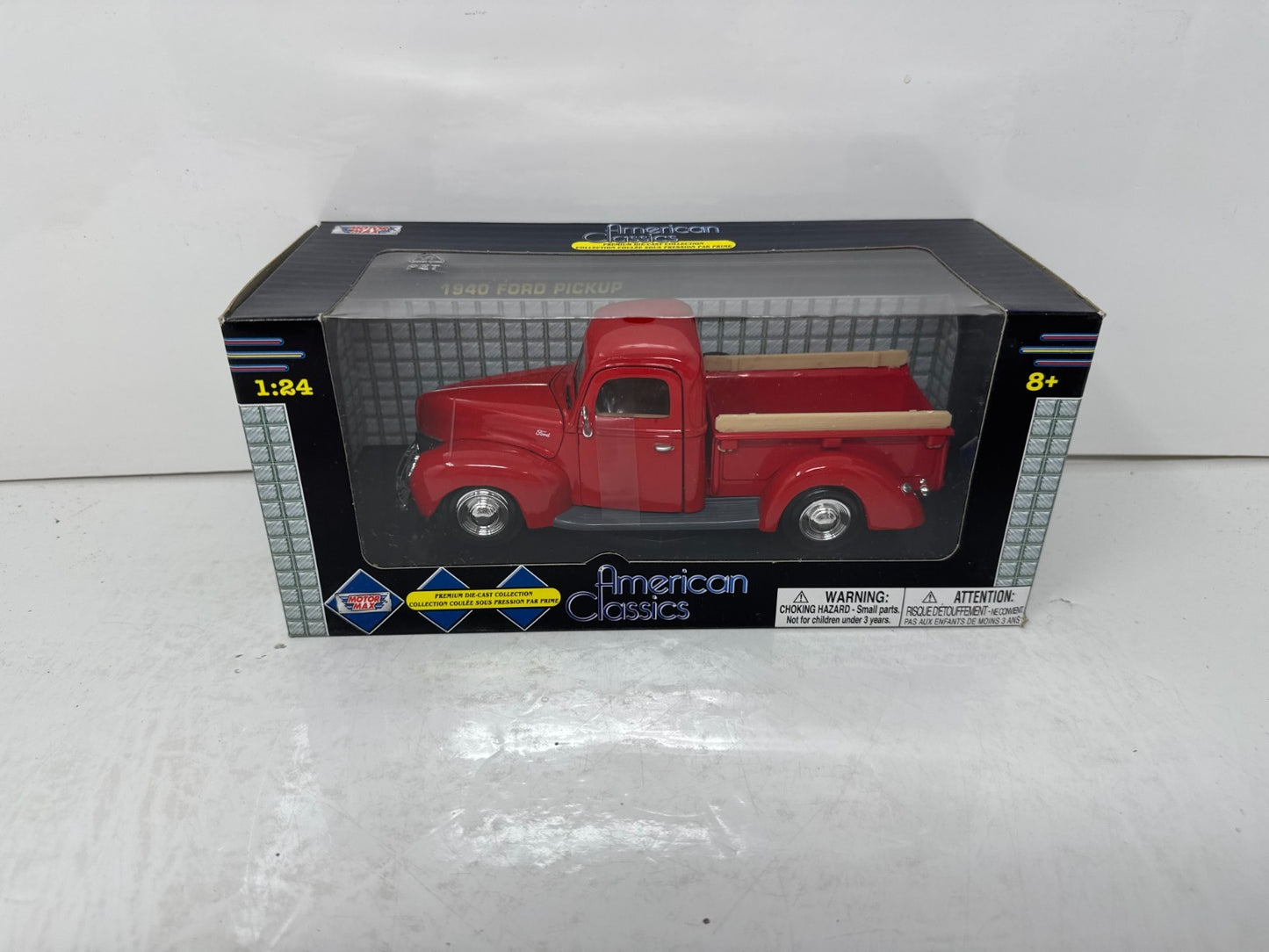 Motormax American Classics 1940 Ford Pickup 1:24 Diecast