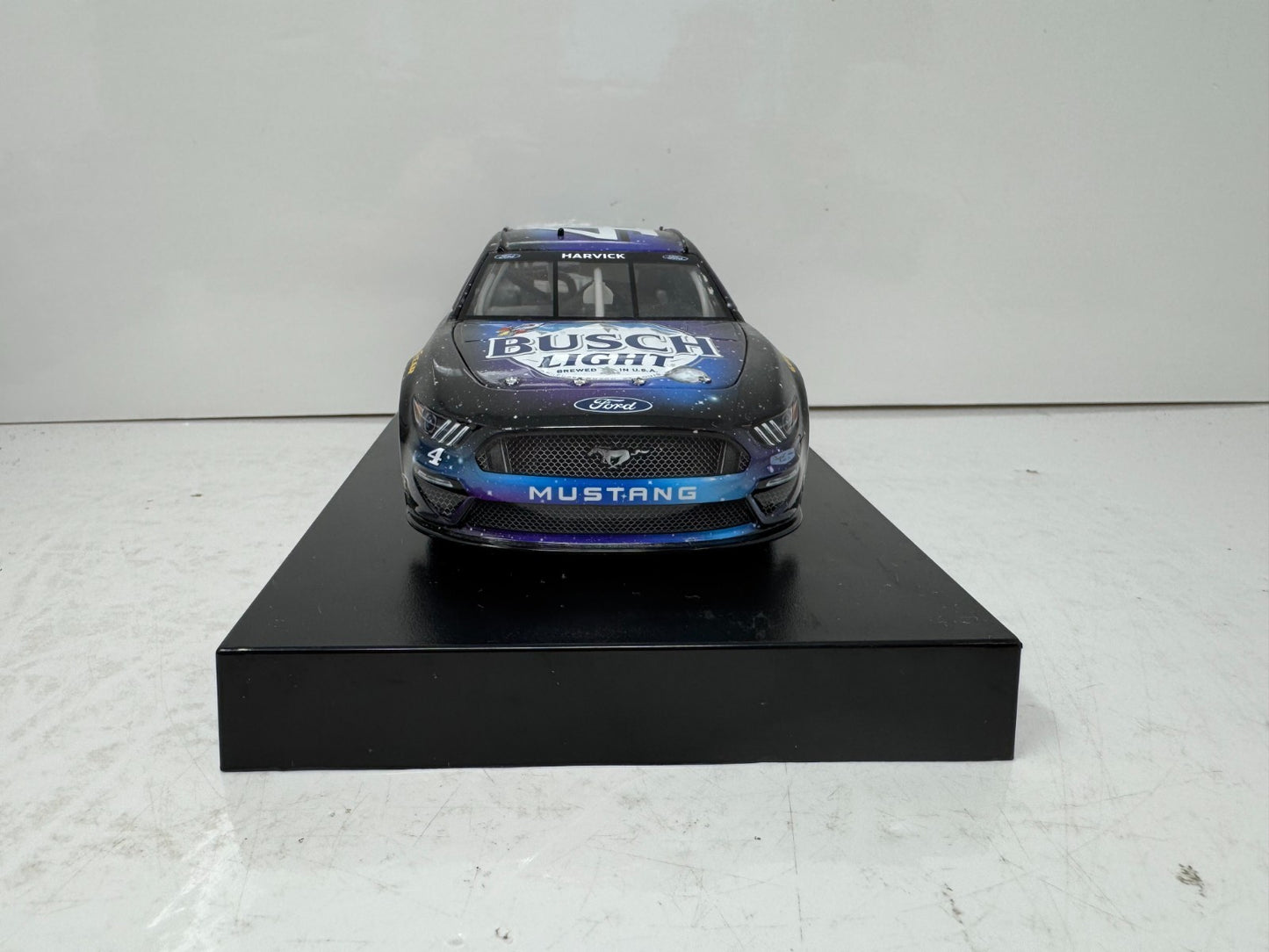 Lionel Racing Nascar #4 Kevin Harvick Busch #Buschtothewin Ford Mustang 1:24 Diecast
