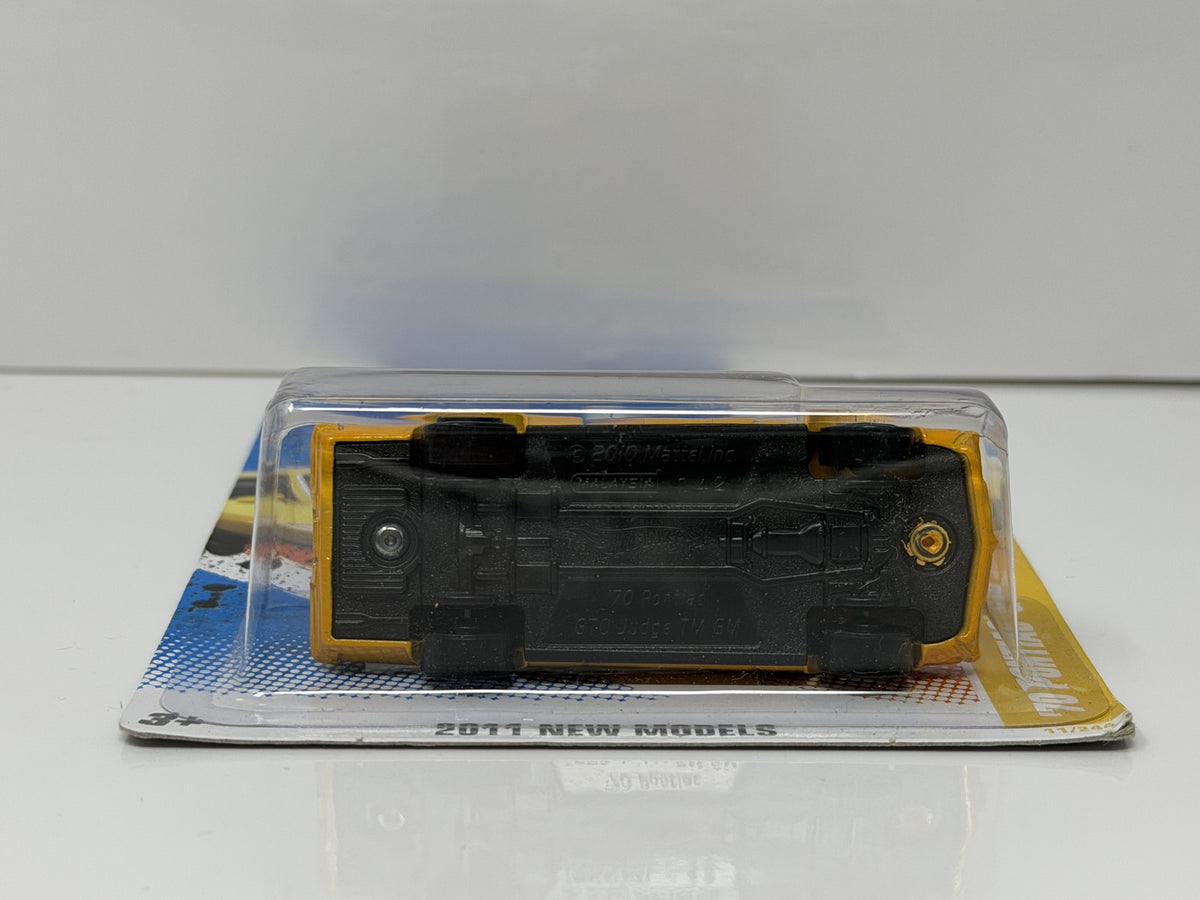 Hot Wheels 2011 New Models 1970 Pontiac GTO Judge 1:64 Diecast Yellow