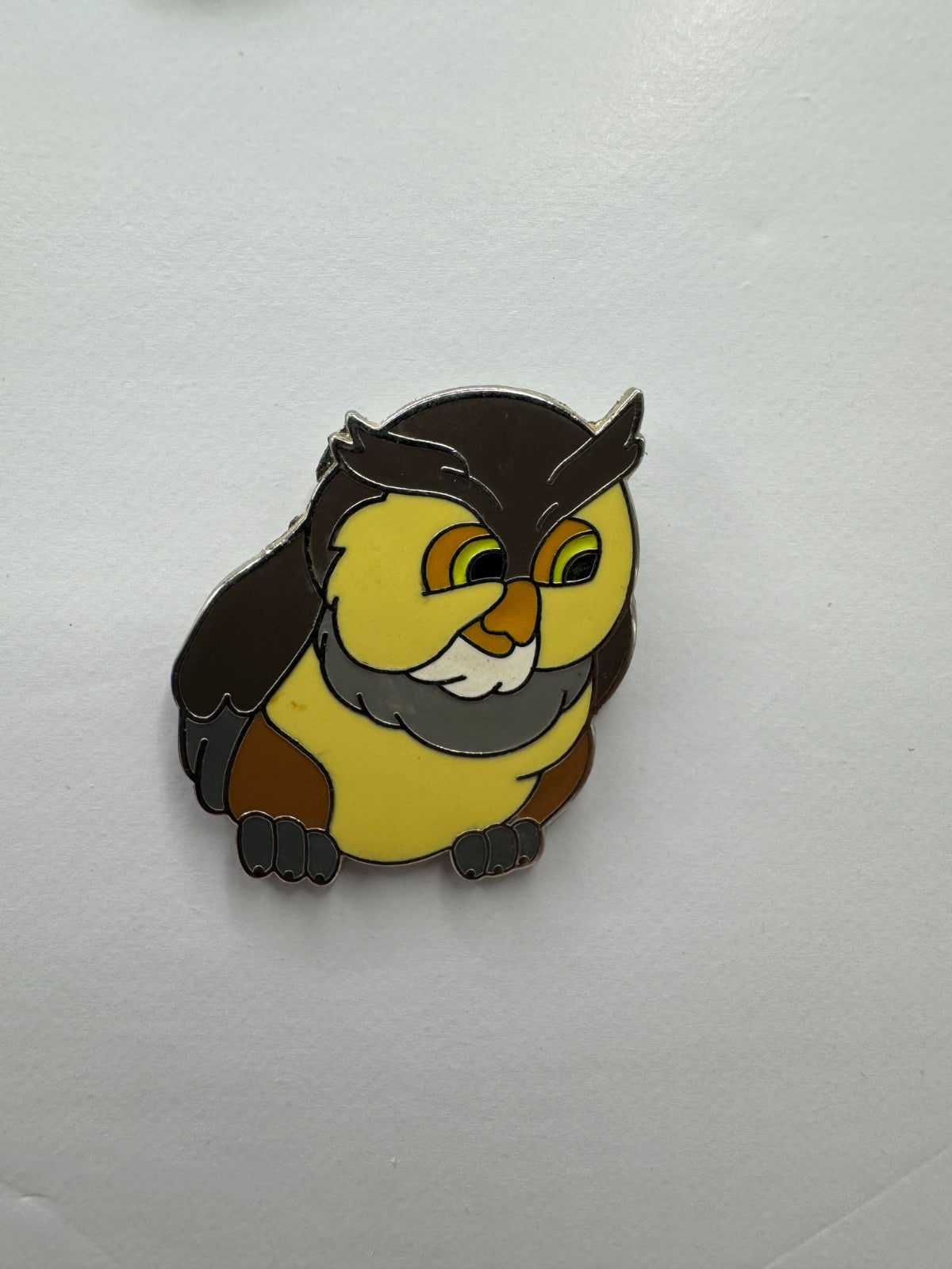 Dinsey Owl Walt Disney's Bambi Booster Trading Pin DC1S18
