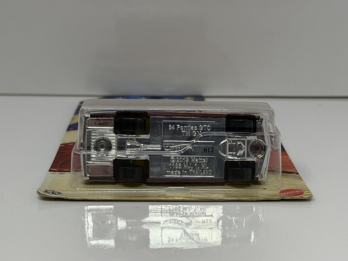 Hot Wheels Stars & Stripes 1964 Pontiac GTO 1:64 Diecast