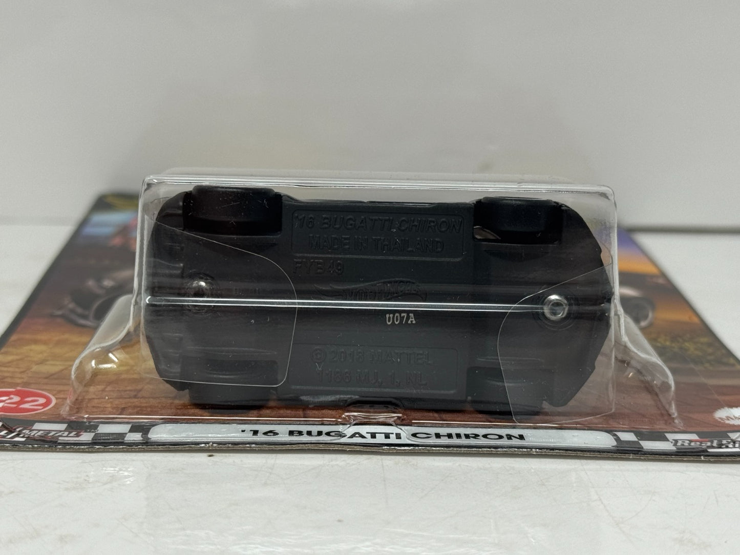 Hot Wheels Premium Boulevard #122 2016 Bugatti Chiron 1:64 Diecast