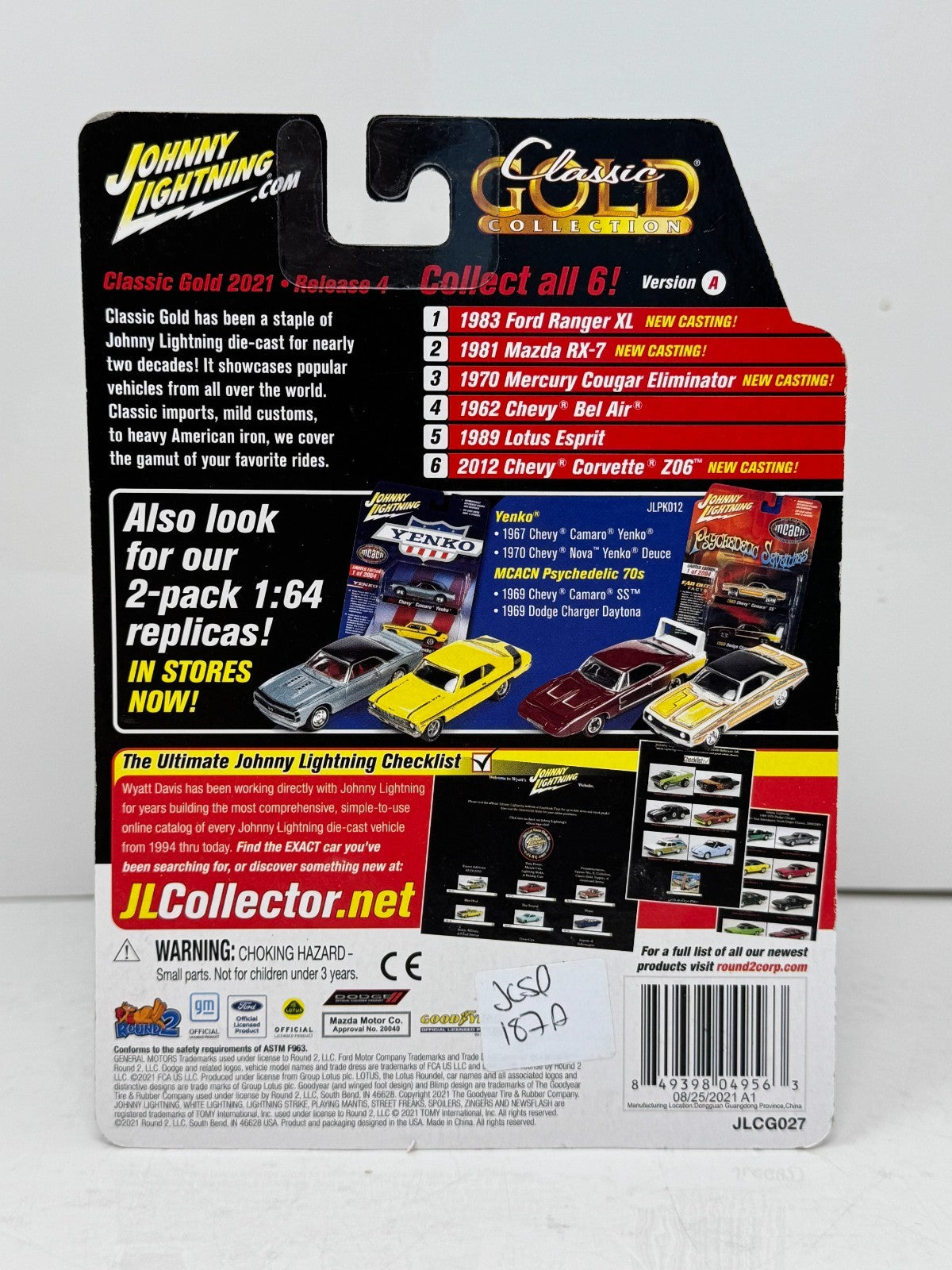 Johnny Lightning Classic Gold 1962 Chevy Bel Air 1:64 Diecast