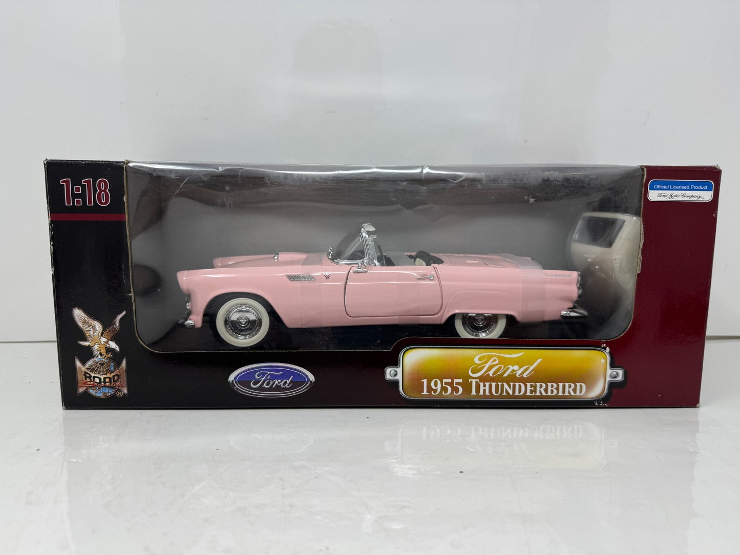 Yat Ming Road Signature 1955 Ford Thunderbird 1:18 Diecast