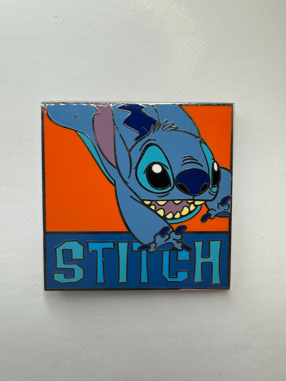 Disney Stitch Deluxe Starter Trading Pin DC1S9
