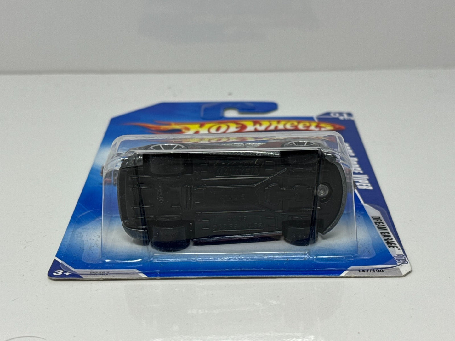 Hot Wheels Dream Garage 2006 Dodge Viper 1:64 Diecast Factory Sealed