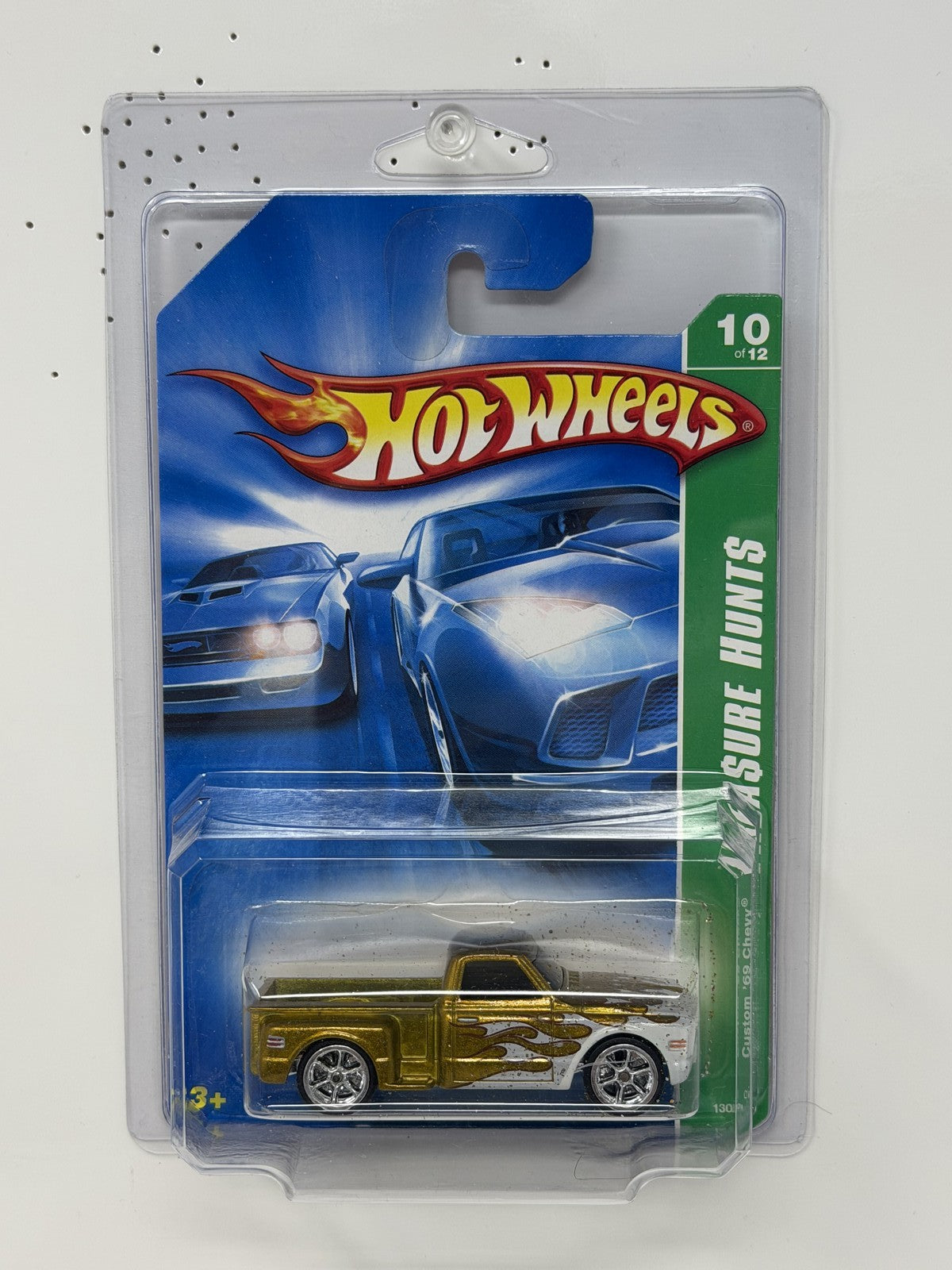 Hot Wheels Super Treasure Hunt Custom 1969 Chevy 1:64 Diecast Gold STH