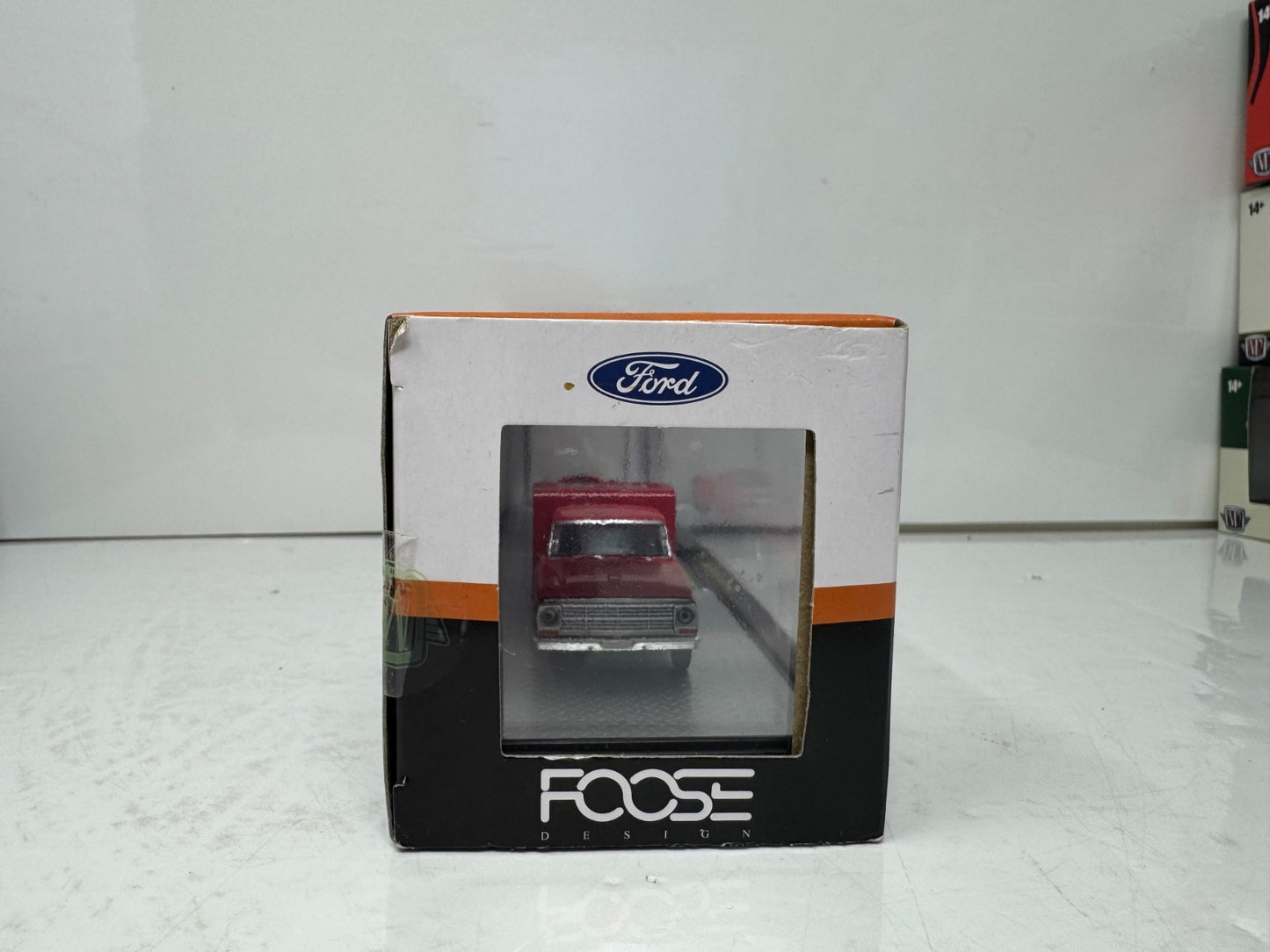M2 Machines Auto Haulers Foose Coupe & 1969 Ford F-350 1:64 Diecast