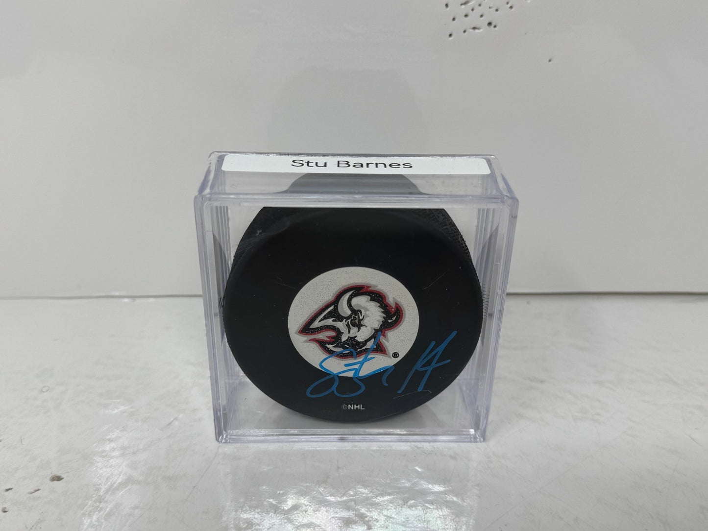 Stu Barnes Buffalo Sabres Signed NHL Autograph Puck Blue Auto