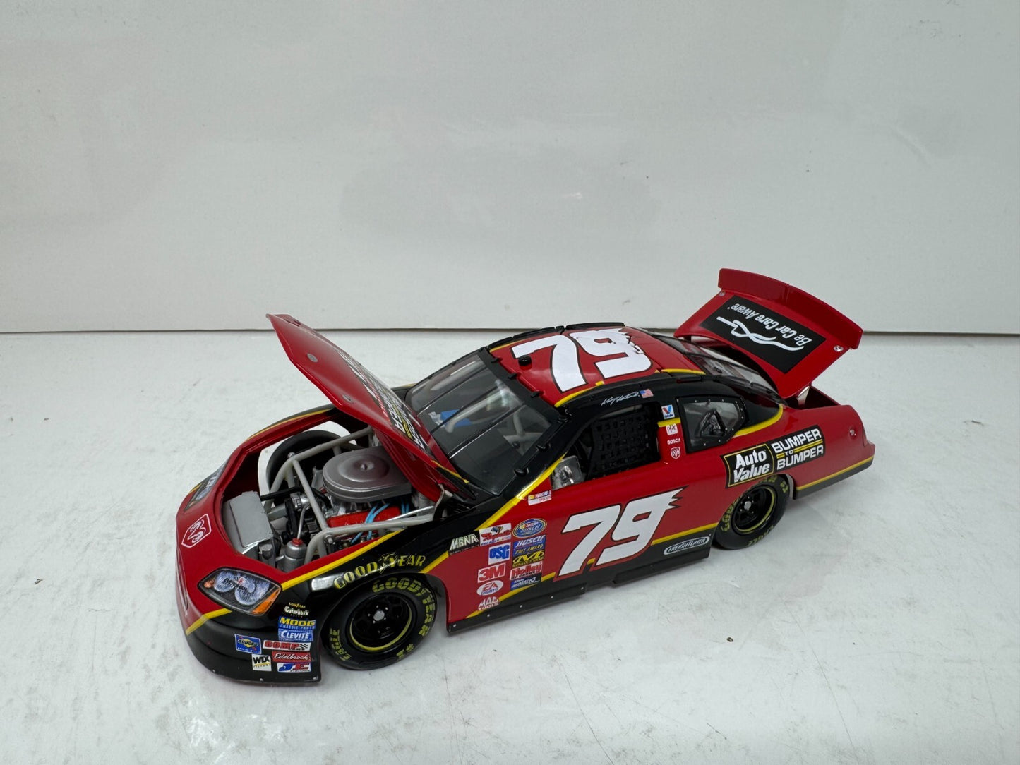 Action Nascar #79 Kasey Kahne AAPA Bumper to Bumper 2005 Charger 1:24 Diecast