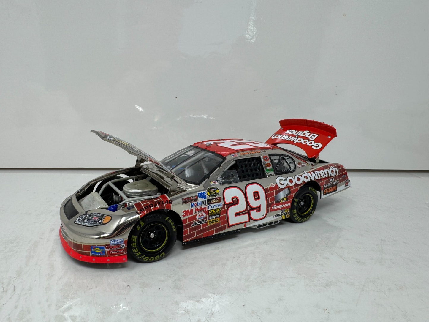 Action Nascar #29 Kevin Harvick GM Goodwrench Indy GM DEALERS 1:24 Diecast