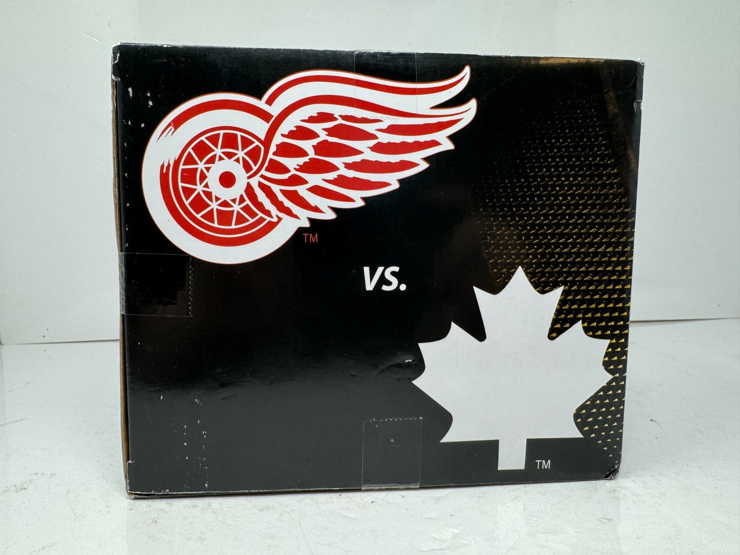 McFarlane NHL Showdown Gordie Howe vs. Johnny Bower Detroit Toronto Figures