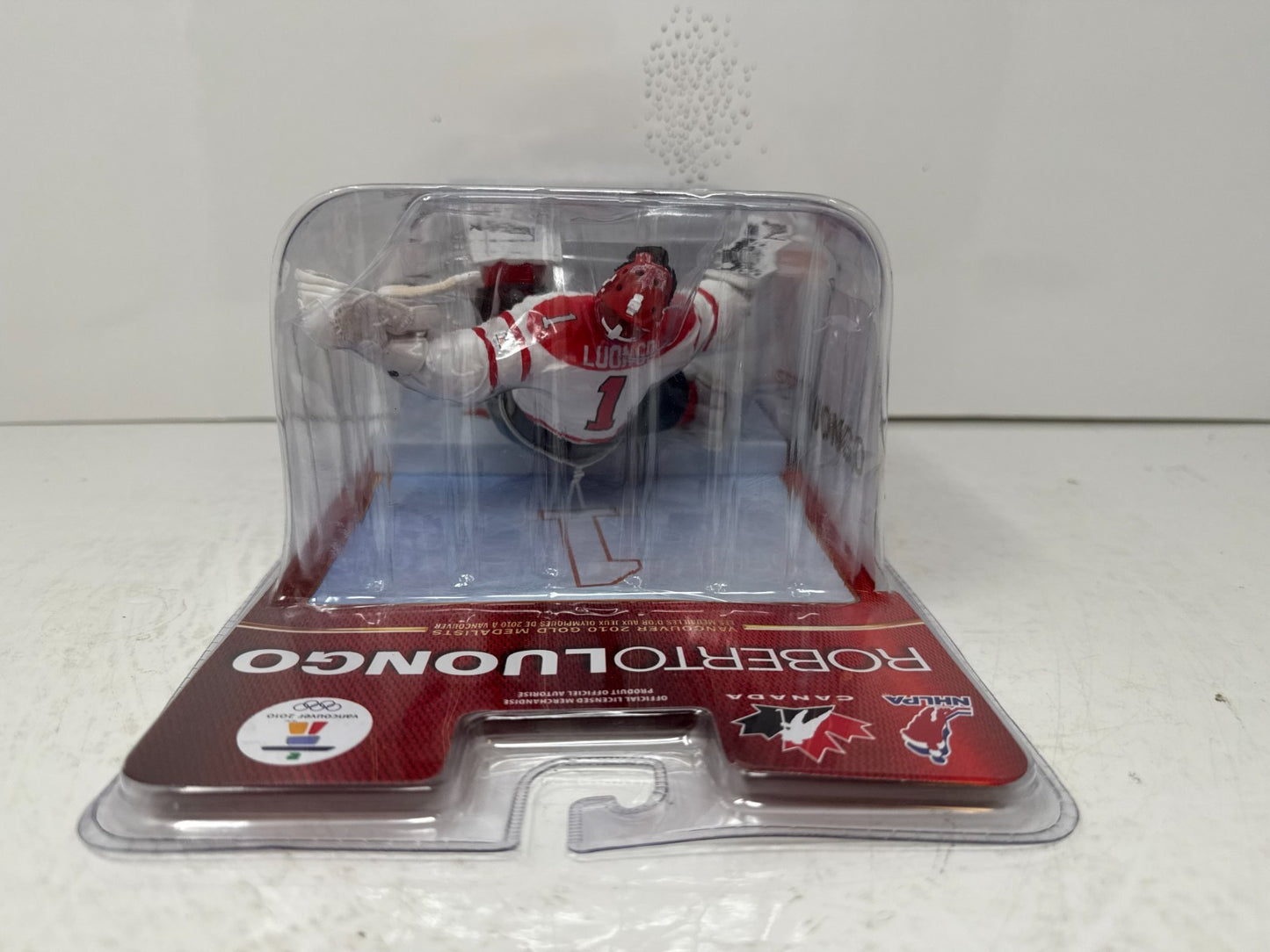 McFarlane NHL Roberto Luongo Team Canada Series 3 Figure 2010 Winter Olympics