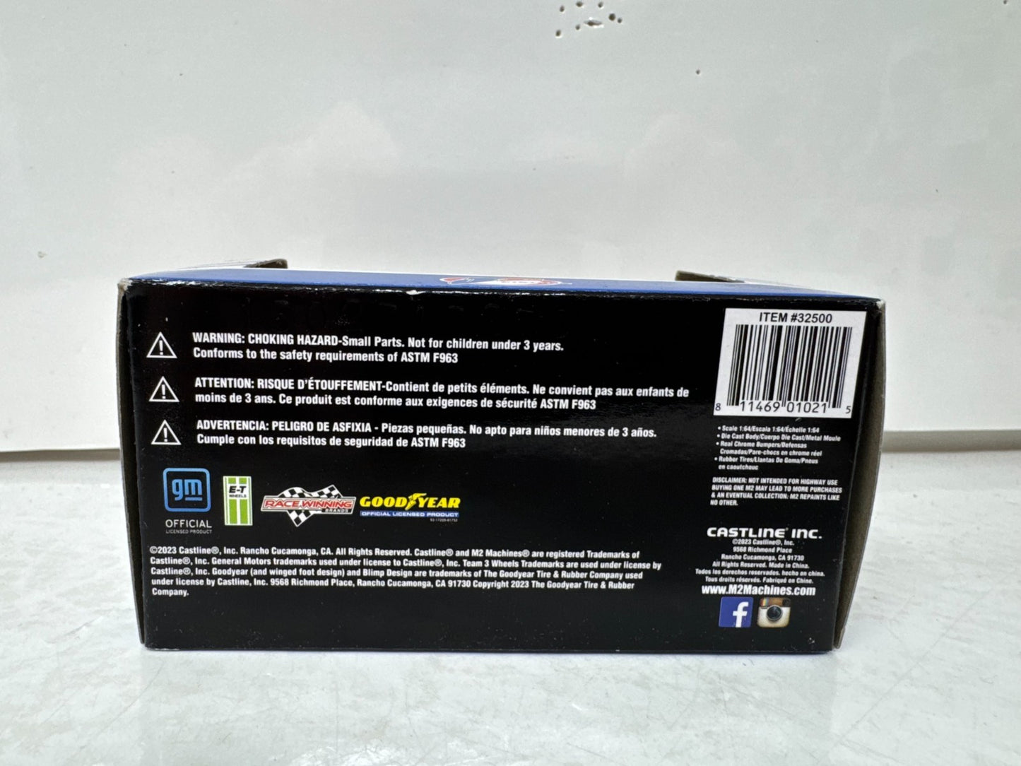 M2 Machines JE Pistons 1969 Chevrolet Camaro Z/28 Funny Car 1:64 Diecast