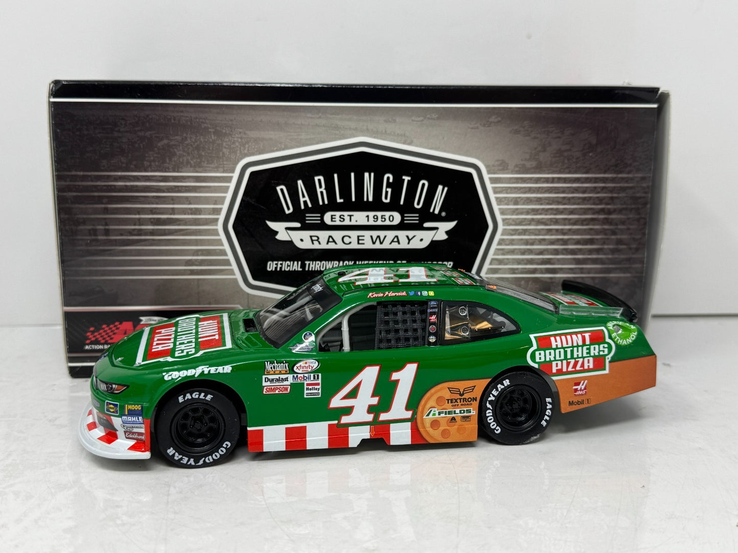 Lionel Racing Nascar #41 Kevin Harvick Hunt Brothers Pizza Throwback 1:24 Diecast