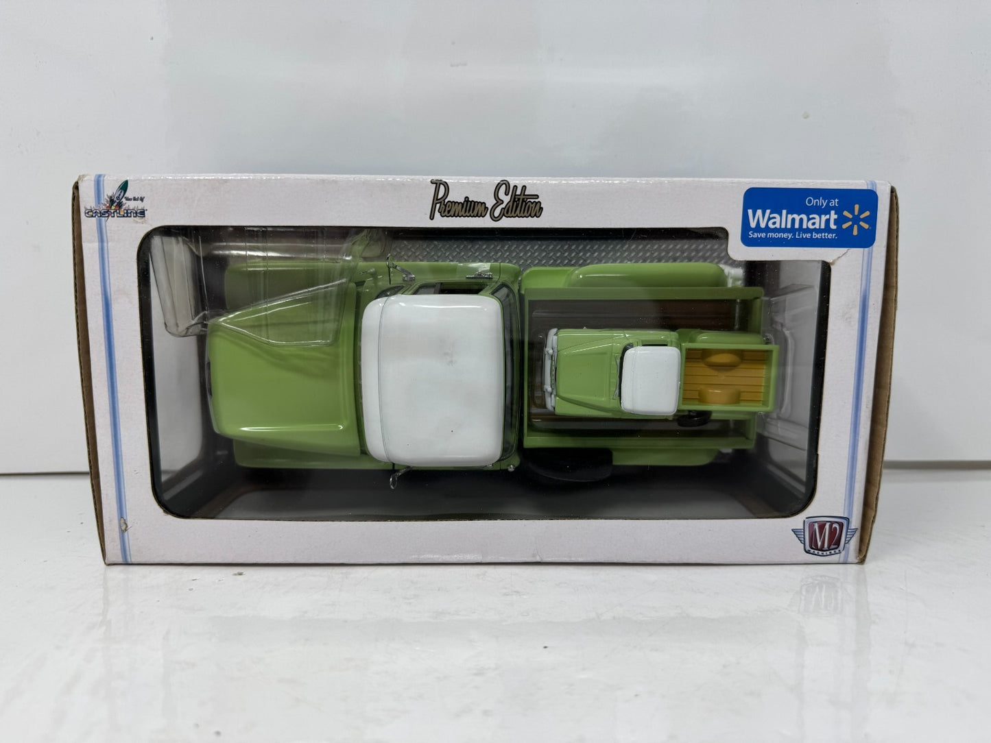 M2 Machines Auto Trucks 1958 Chevrolet Apache Step Side Limited 1:24 Diecast