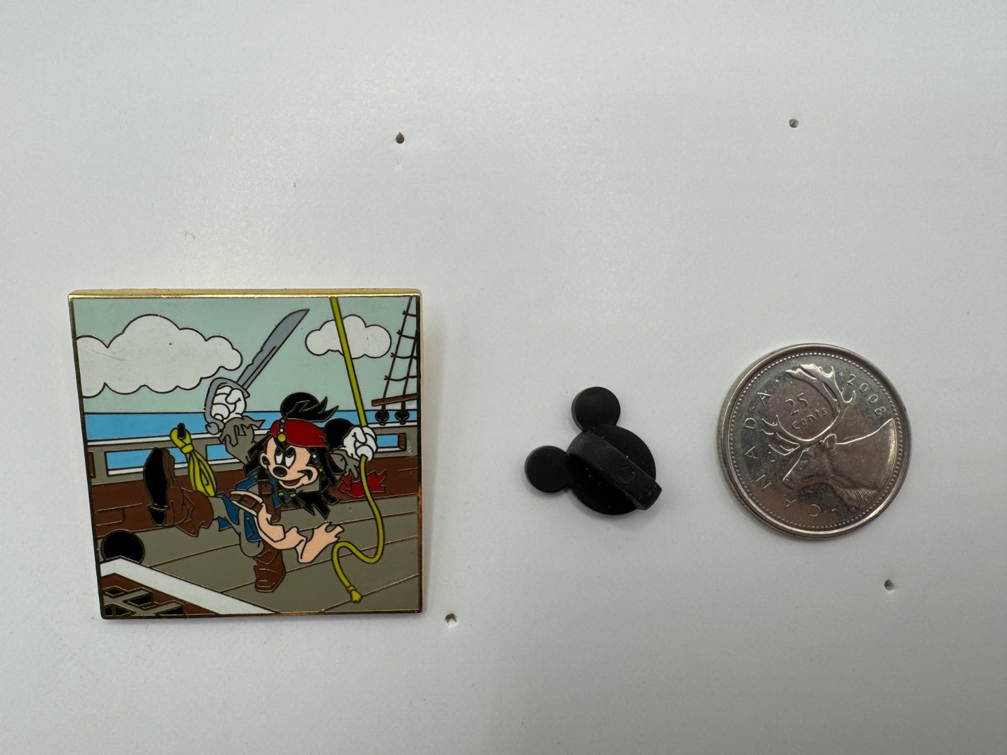 Disney Mickey Mouse Jack Sparrow Pirates of the Caribbean Trading Pin DC2S1