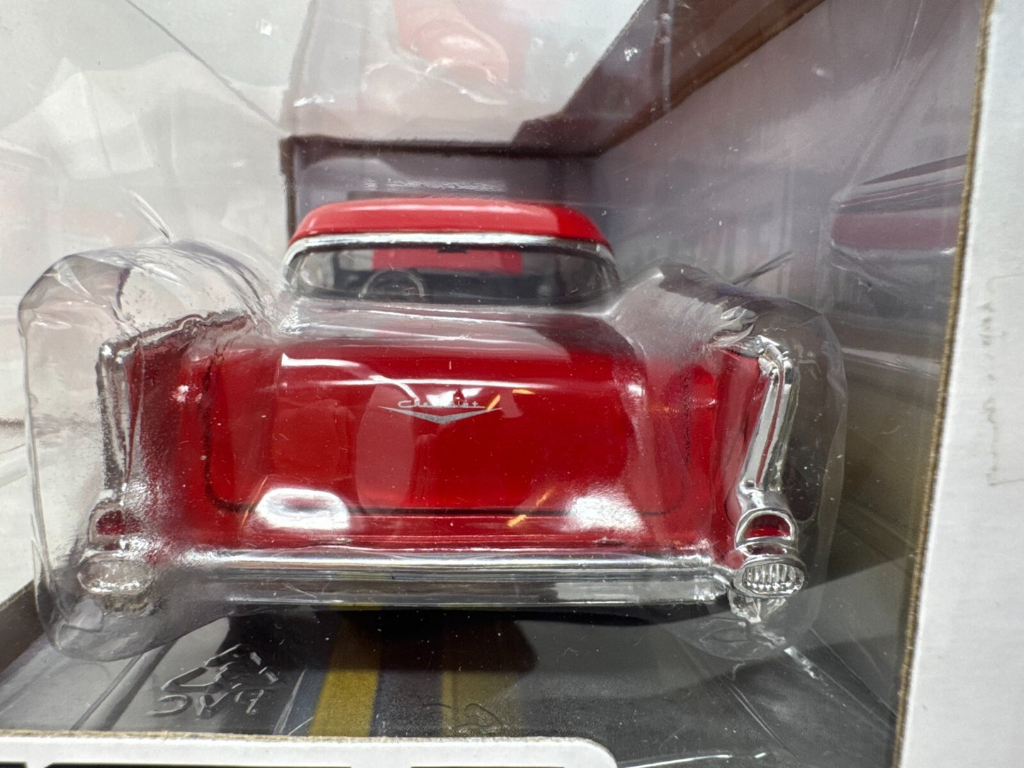 Jada Bigtime Muscle 1957 Chevy Bel Air 1:24 Diecast