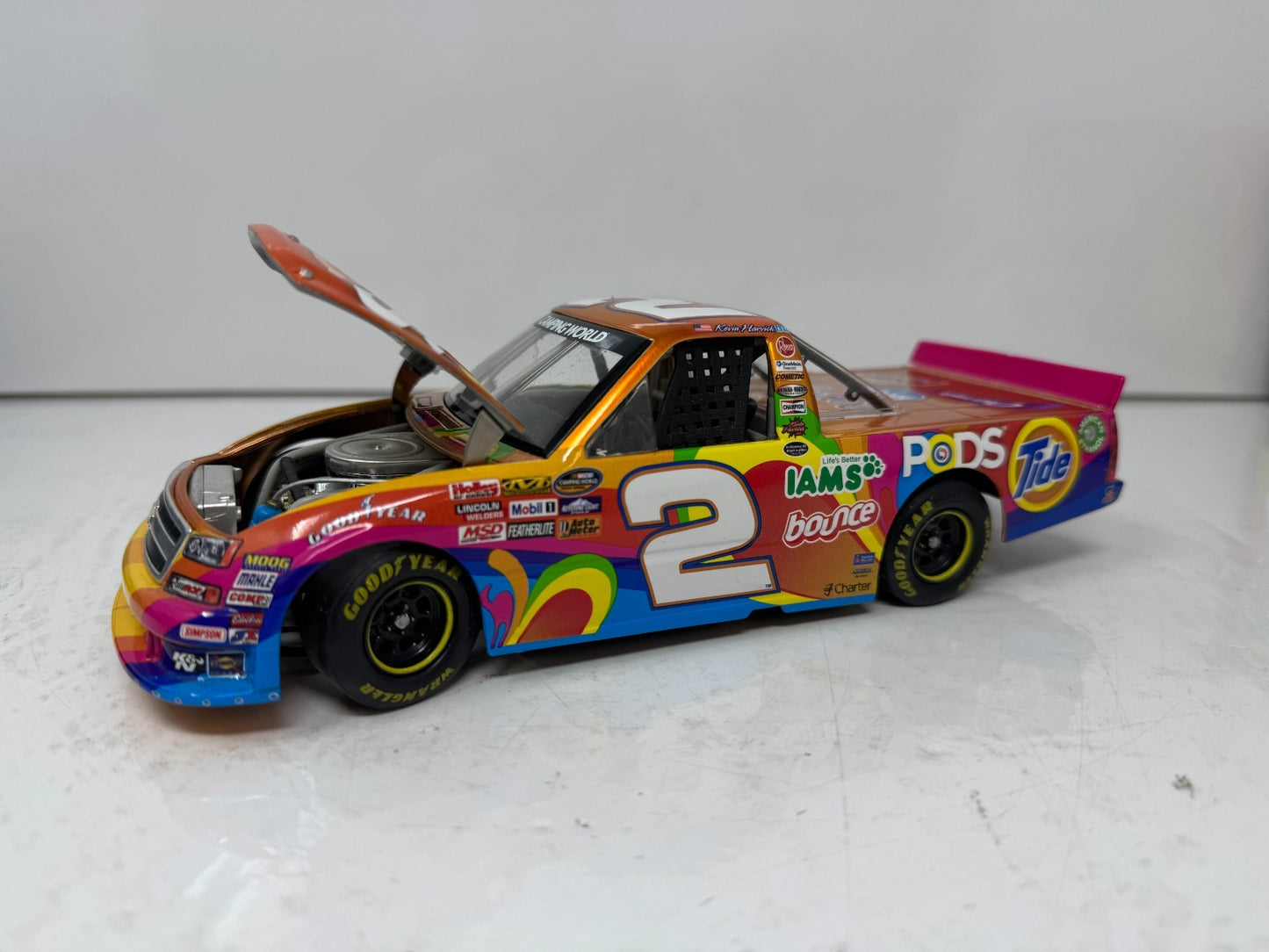 Lionel Racing Nascar #2 Kevin Harvick Chevy Silverado Liquid Color 1:24 Diecast 1/179