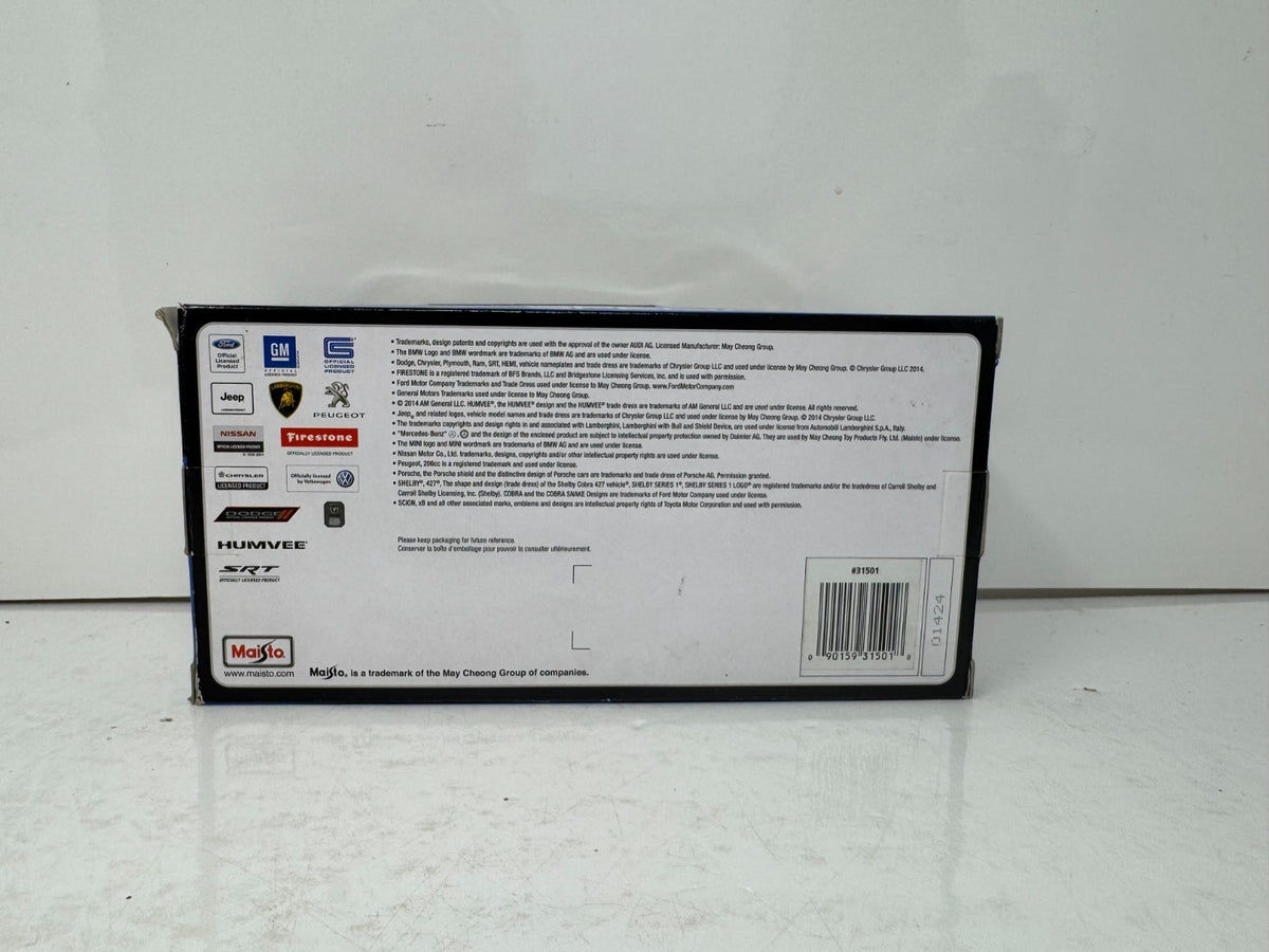 Maisto 2014 Chevrolet Corvette Stingray Special Edition 1:24 Diecast