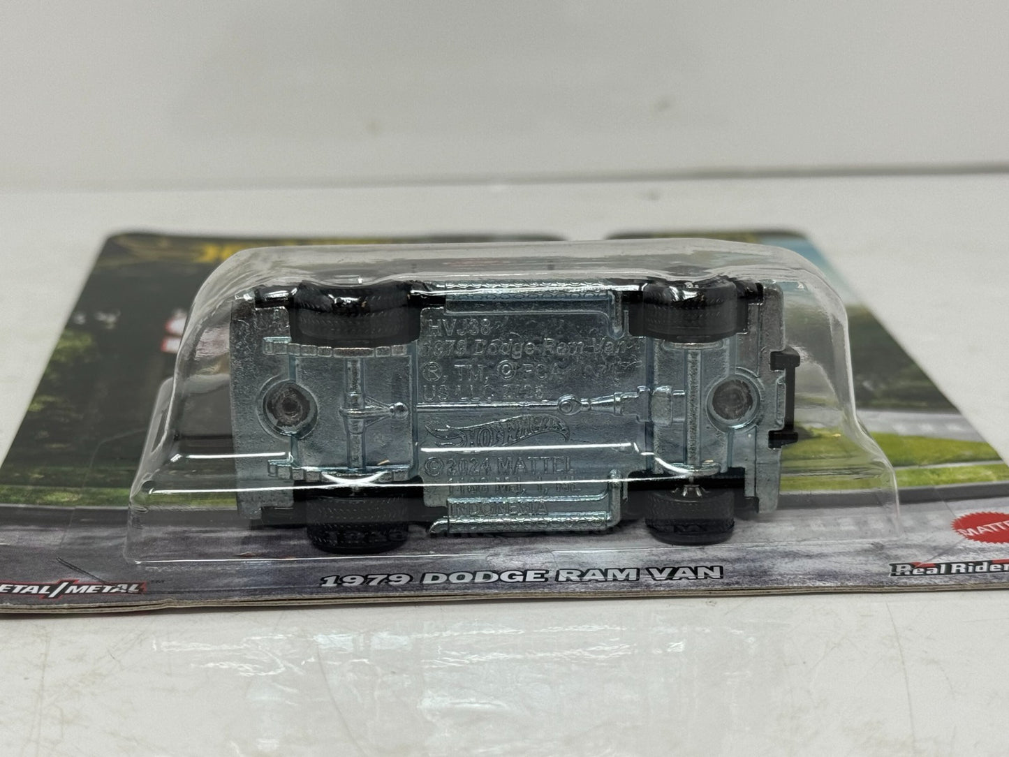 Hot Wheels Premium Old School 1979 Dodge Ram Van POP Culture 1:64 Diecast