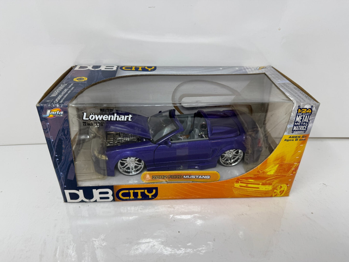 Jada Dub City 2002 Ford Mustang Convertible 1:24 Diecast Lowenhart Wheels 22 In