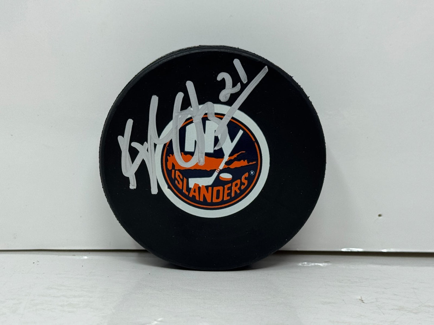 Kyle Okposo New York Islanders Signed NHL Autograph Puck Silver Auto