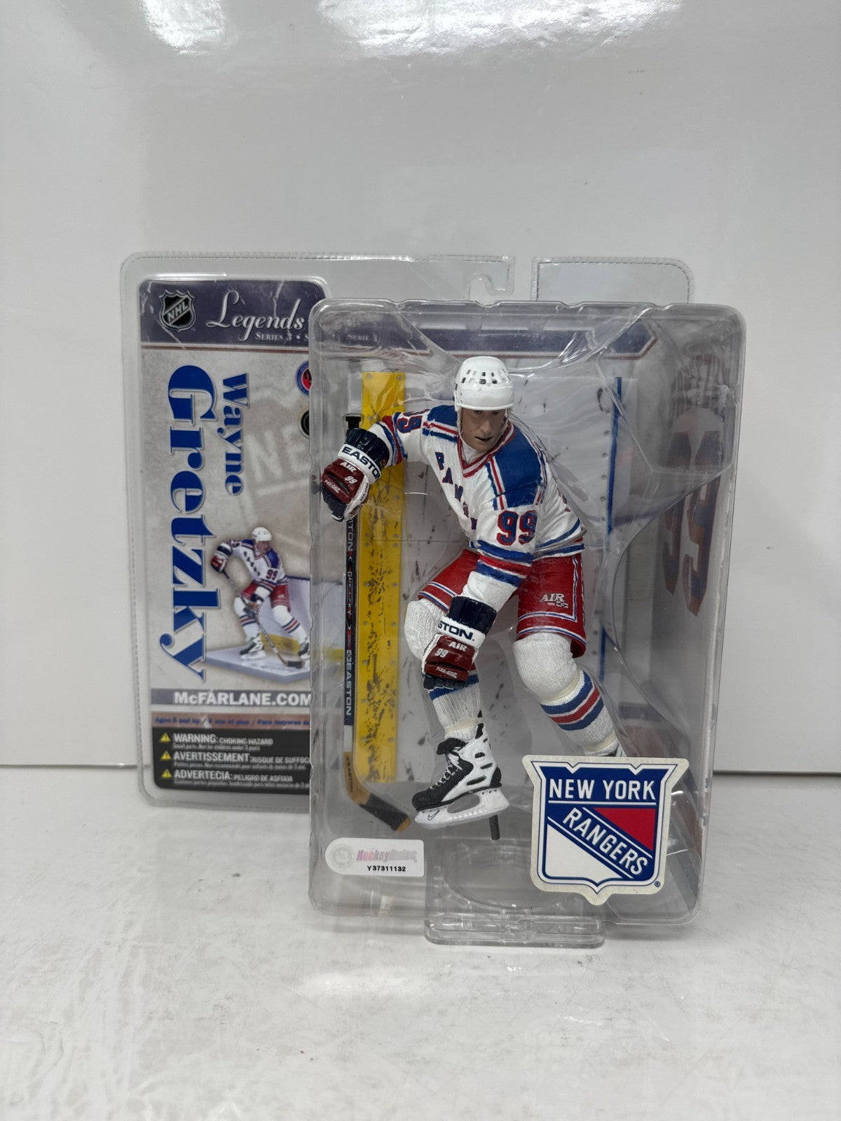 McFarlane NHL Wayne Gretzky New York Rangers Legends Series 3 Figure