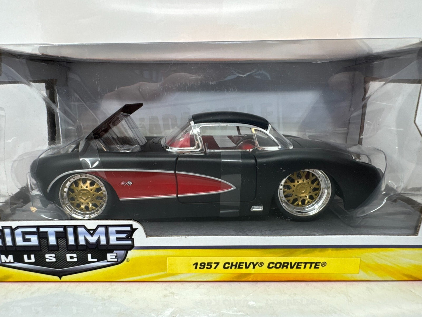 Jada Bigtime Muscle 1957 Chevy Corvette 1:24 Diecast