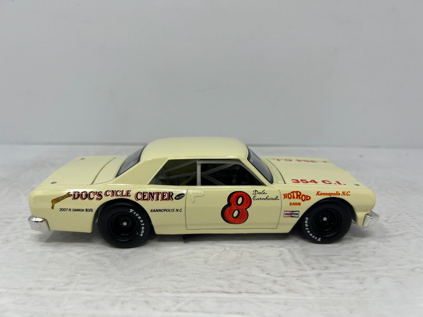 Action Nascar #8 Dale Earnhardt Sr Asphalt Win 1964 Chevy Chevelle 1:24 Diecast