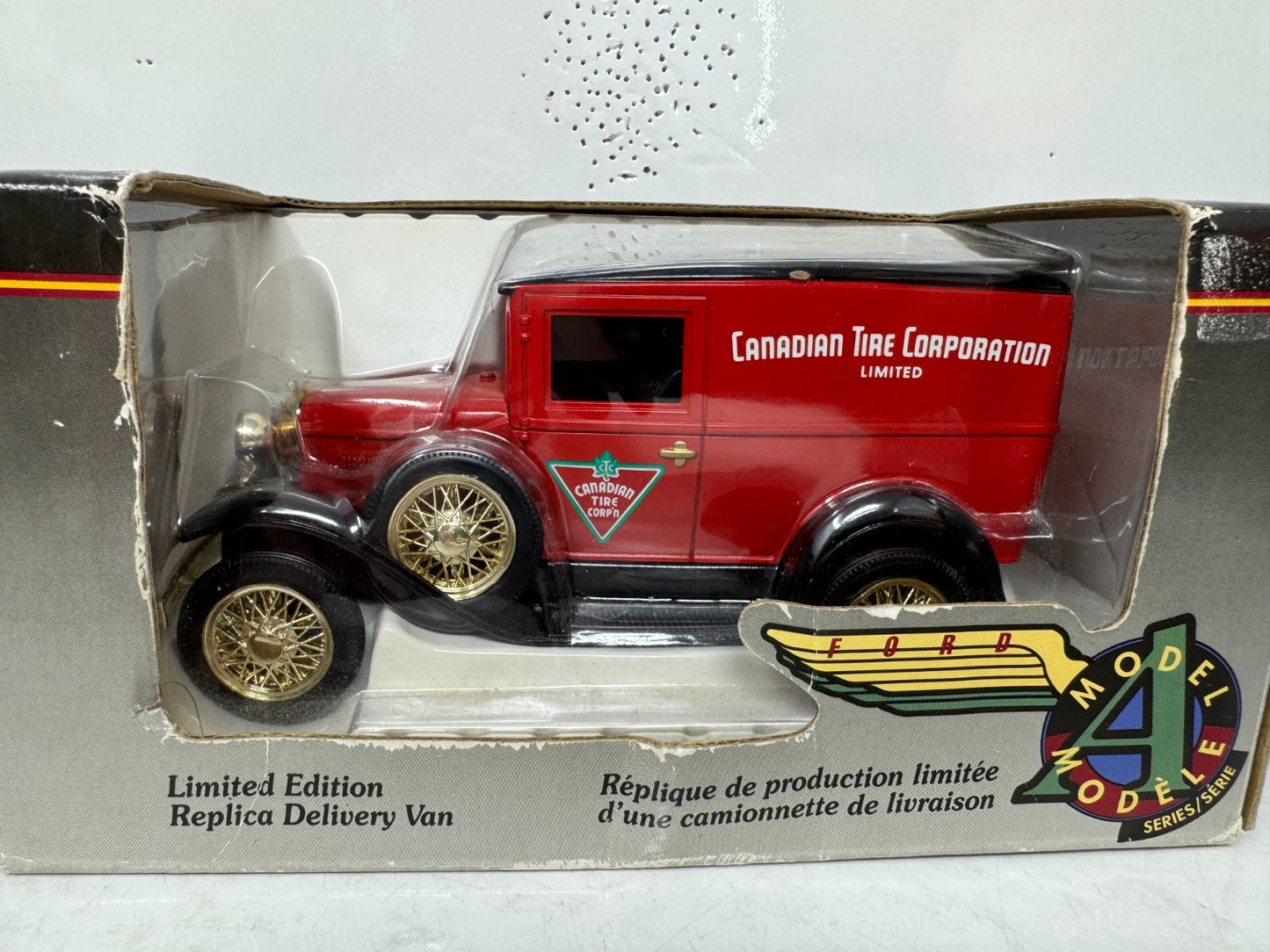 Liberty Classics Canadian Tire Ford Model A Delivery Van 1:24 Diecast