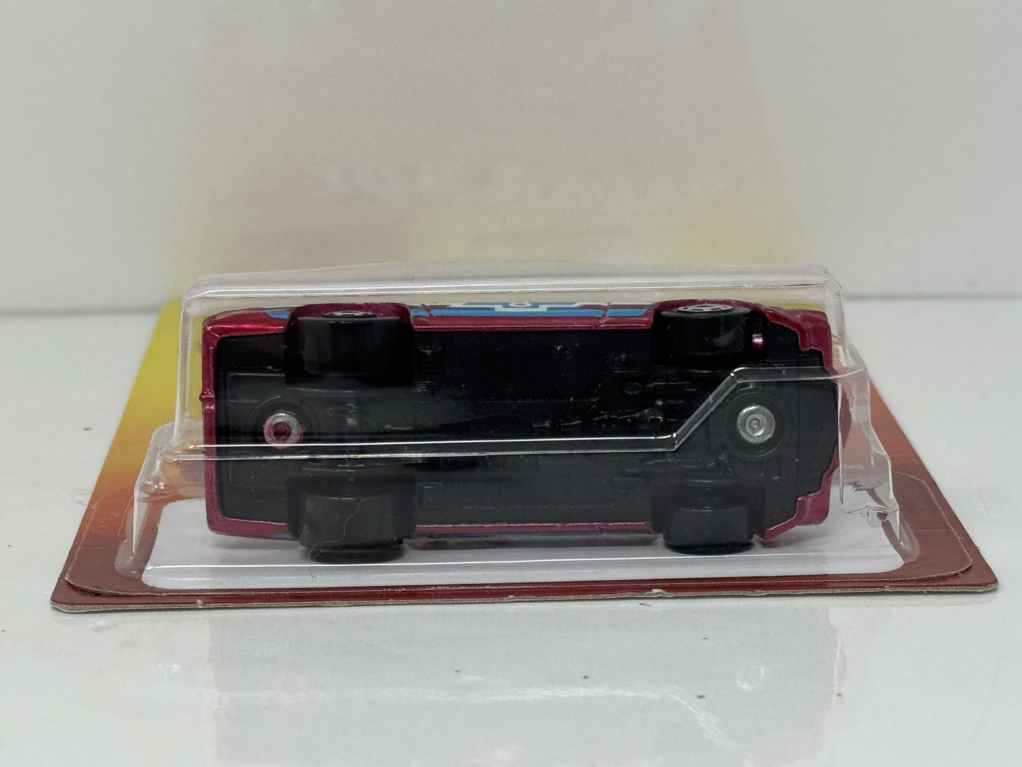 Hot Wheels The Hot Ones 1981 Chevrolet Camaro 1:64 Diecast