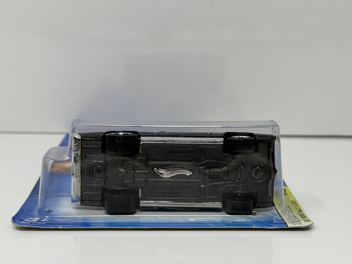Hot Wheels Realistix 2005 First Editions 1969 Pontiac GTO 1:64 Diecast Black V1
