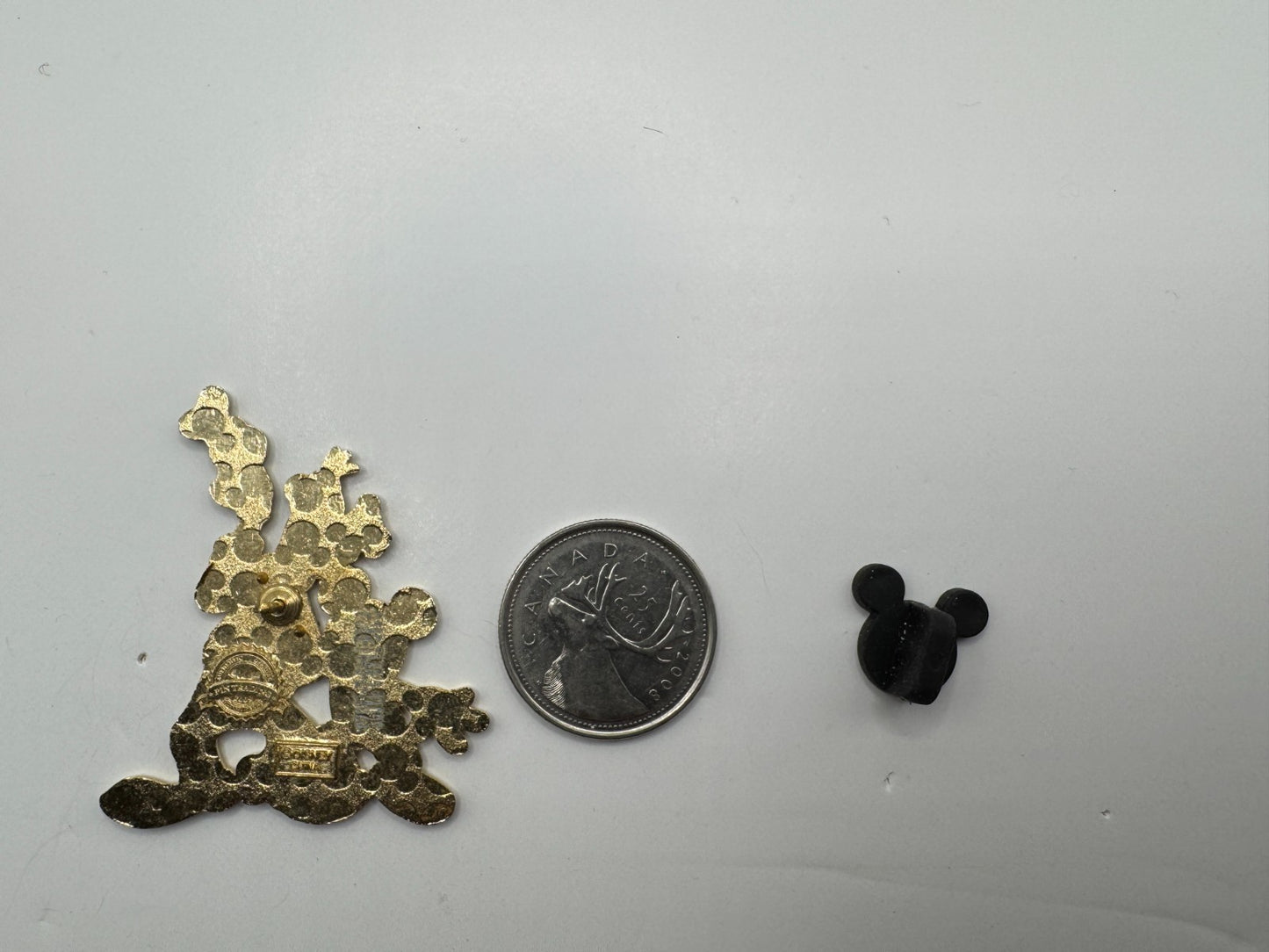 Disney Mickey Mouse, Goofy Friends Are Forever Trading Pin DC1S7