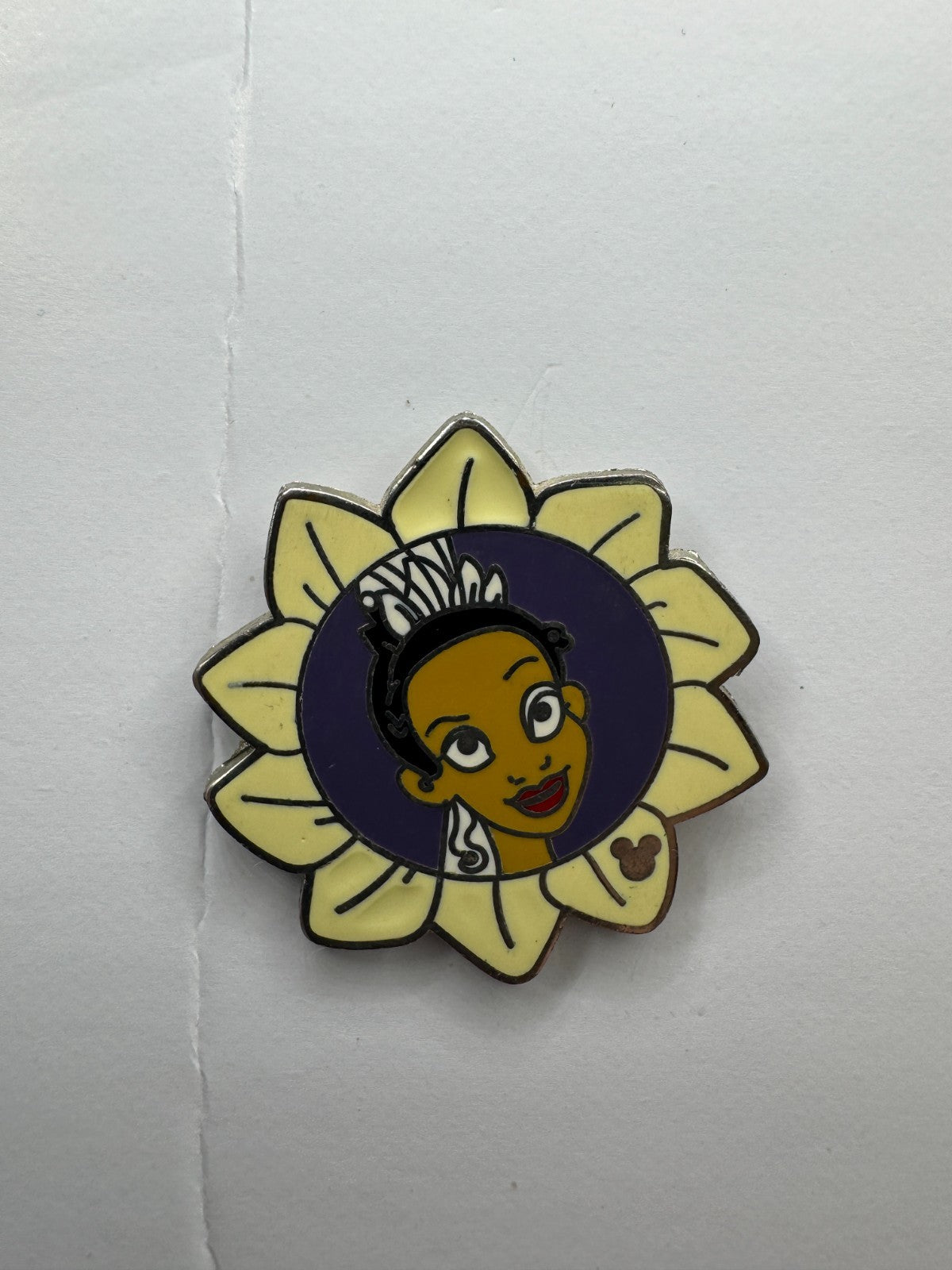 WDW Disney Tiana Flower Hidden Mickey Princess and the Frog Trading Pin DC1S3