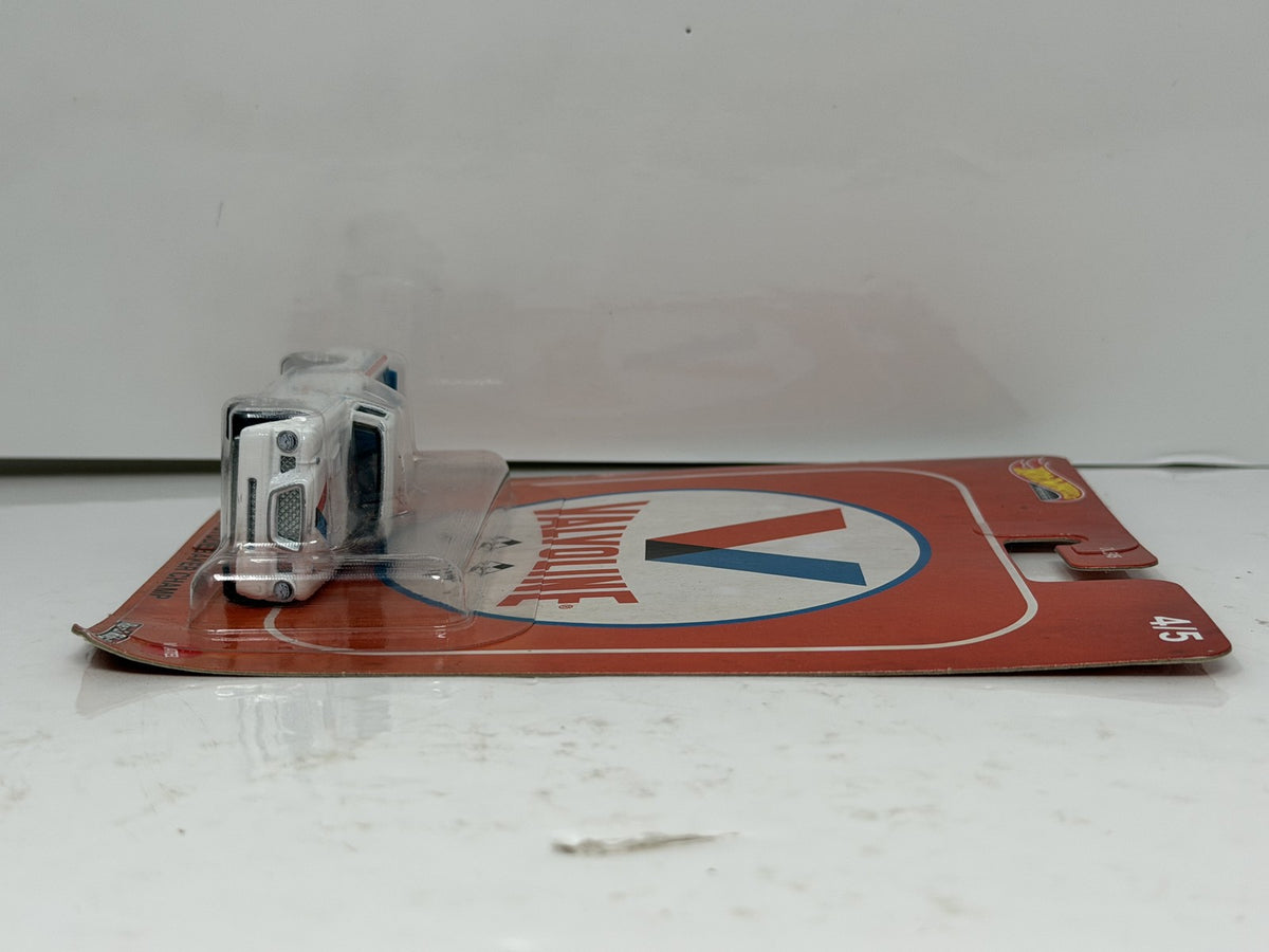 Hot Wheels Premium Valvoline 1963 Studebaker Champ 1:64 Diecast
