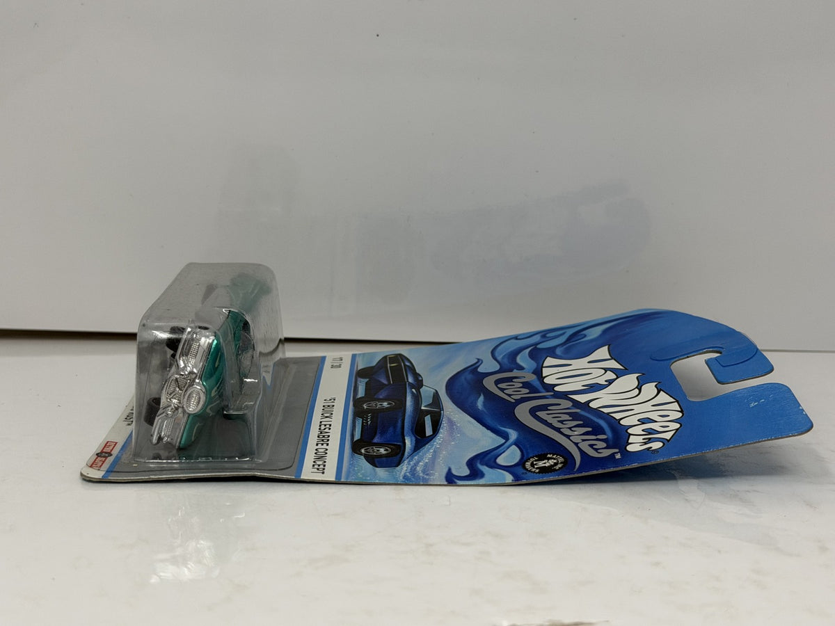 Hot Wheels Cool Classics 1951 Buick LeSabre Concept 1:64 Diecast Turquoise