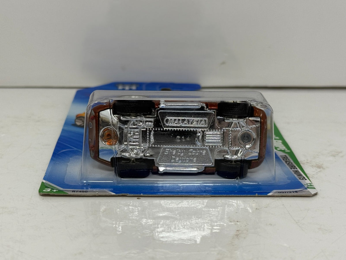 Hot Wheels Shelby Cobra Daytona Coupe 2010 Super Treasure Hunt 1:64 Diecast